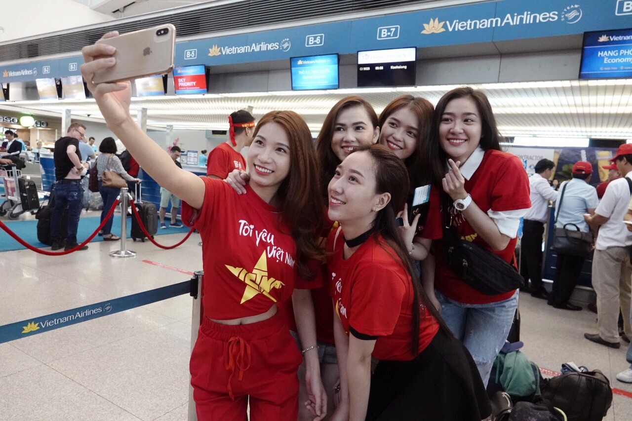 co dong vien sai gon hung huc khi the truoc gio sang philippines anh 4