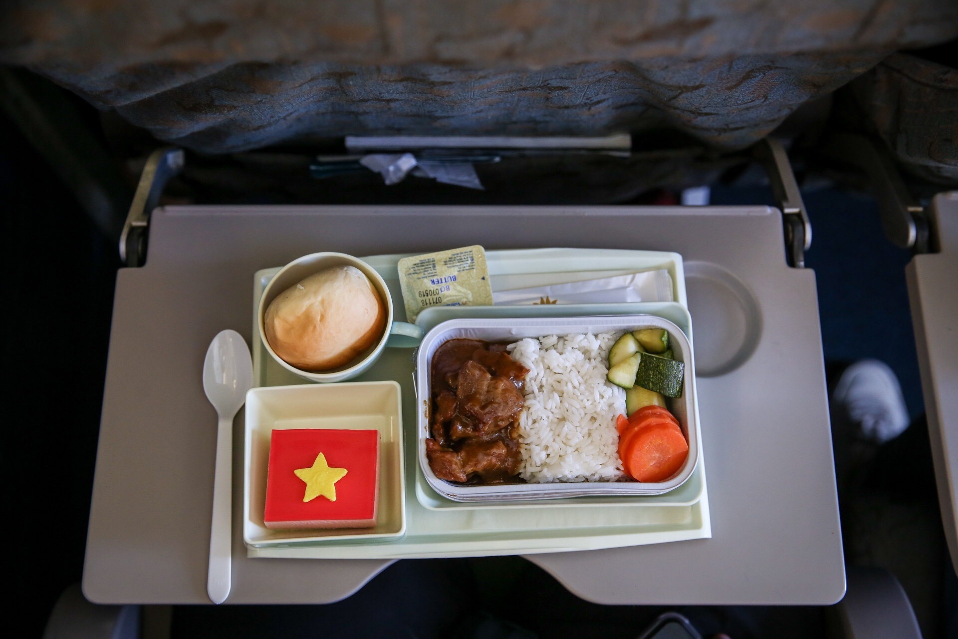 hanh trinh sang Philippines co vu doi tuyen Viet Nam cua gan 300 co dong vien sai gon anh 3