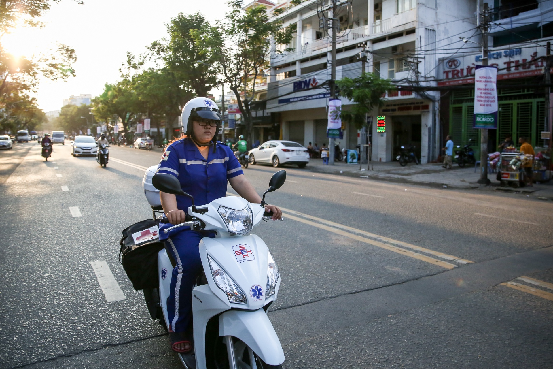 xe máy cấp cứu ảnh 1 xe may cap cuu anh 1