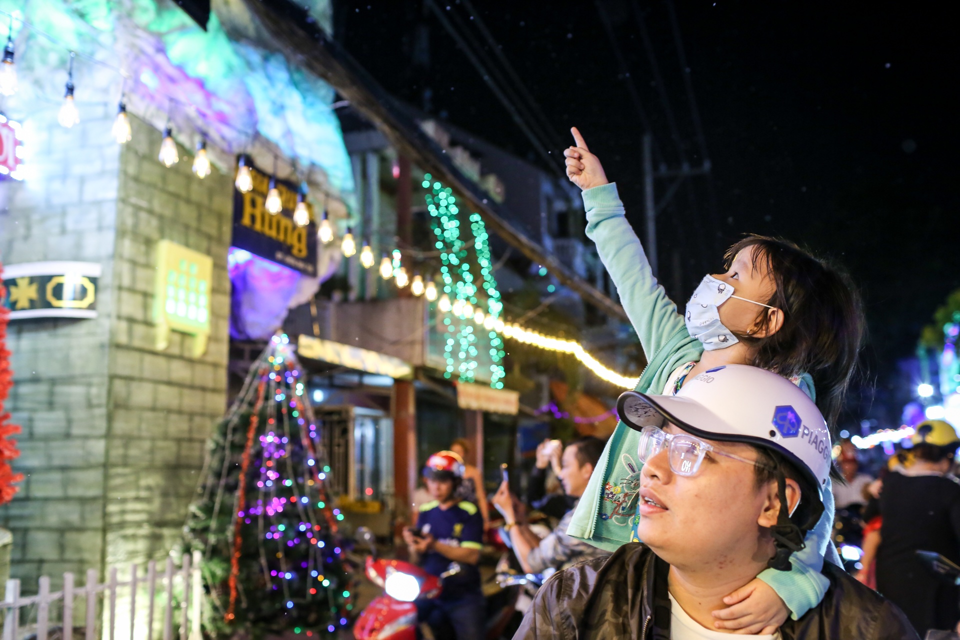 Nguoi dan Sai Gon di choi Noel anh 10