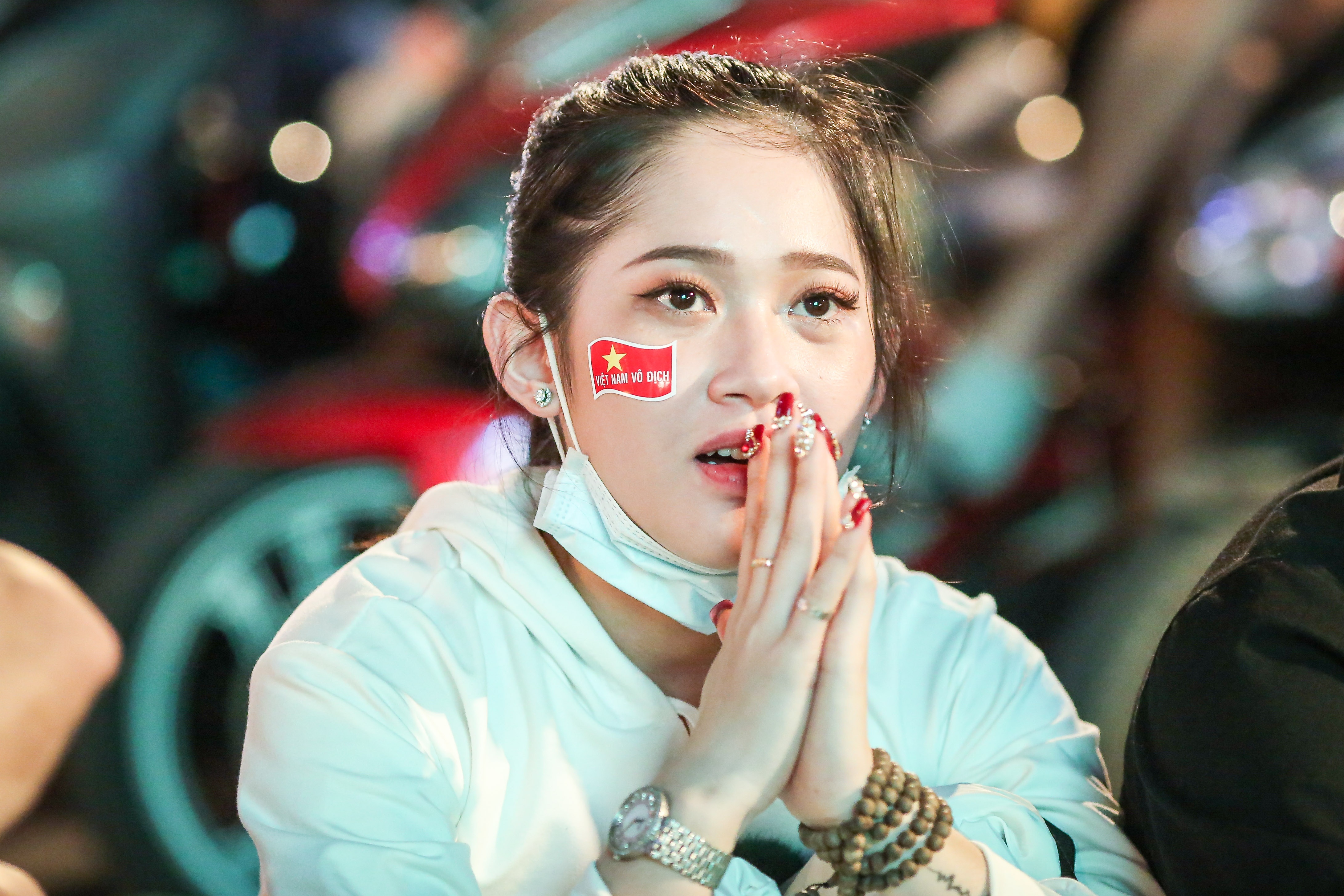 Nguoi ham mo Sai Gon co vu cuong nhiet tuyen Viet Nam hinh anh