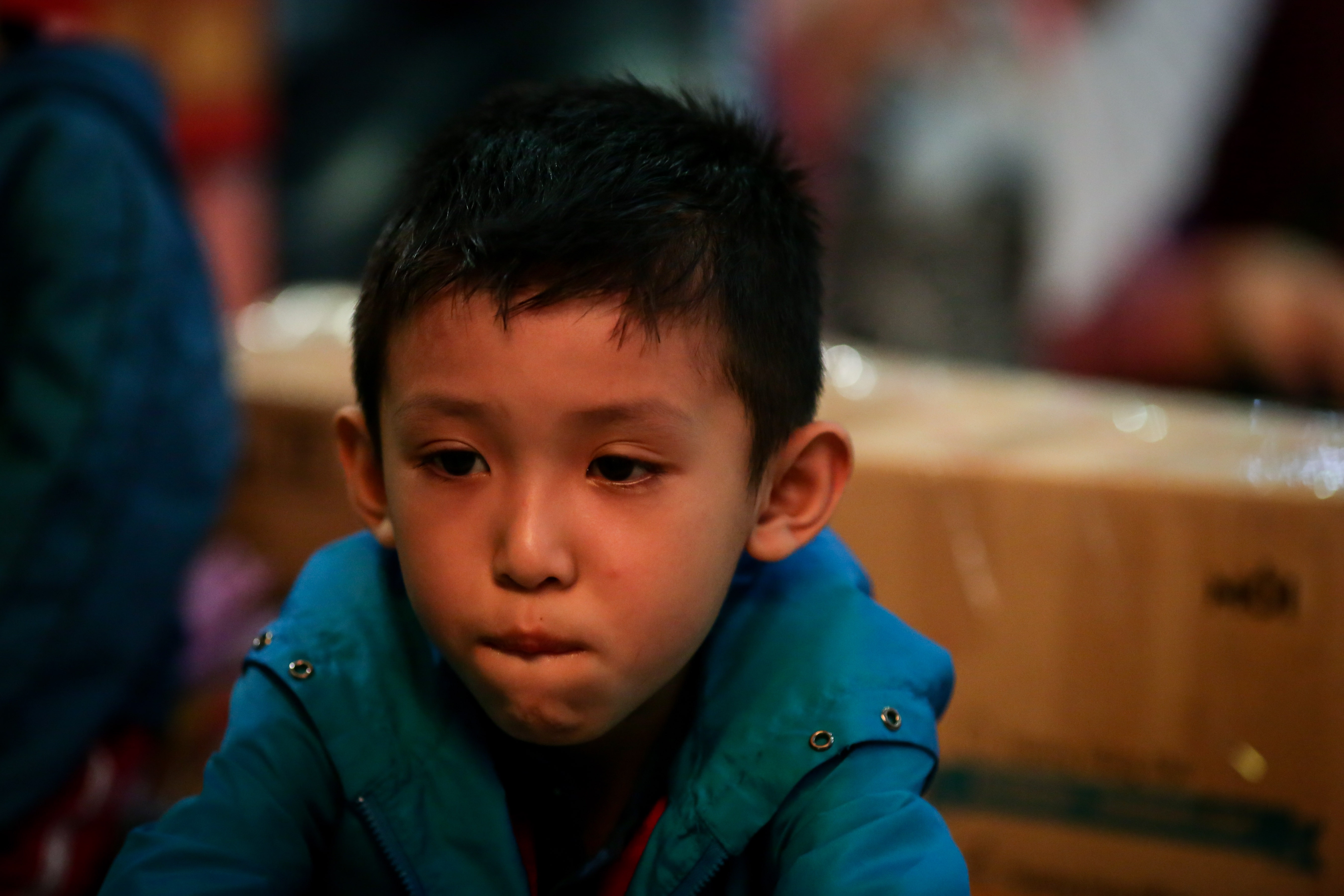 khach vat vo cho tau o ga Sai Gon anh 9