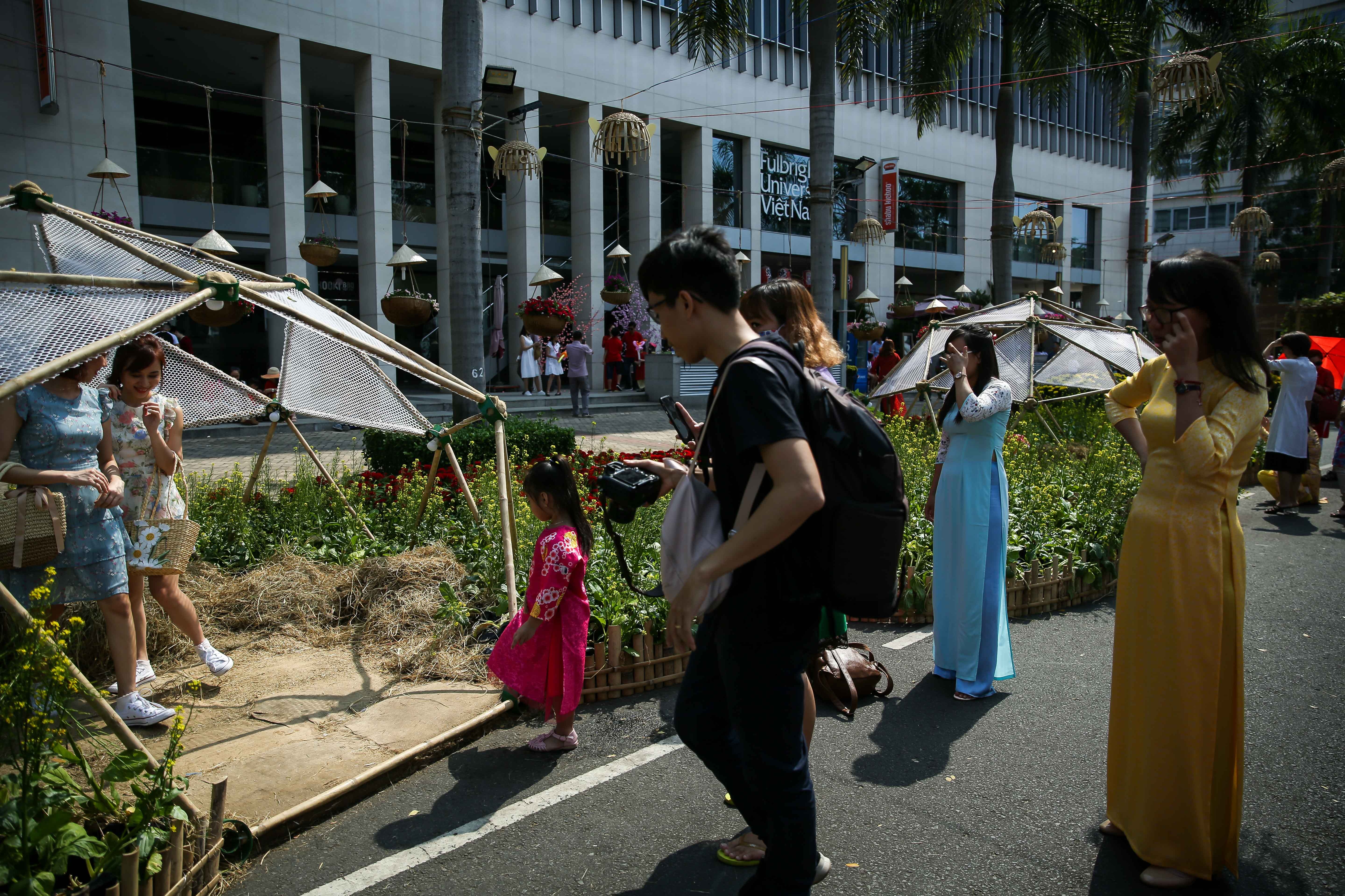 xo day o hoi hoa xuan Phu My Hung anh 13