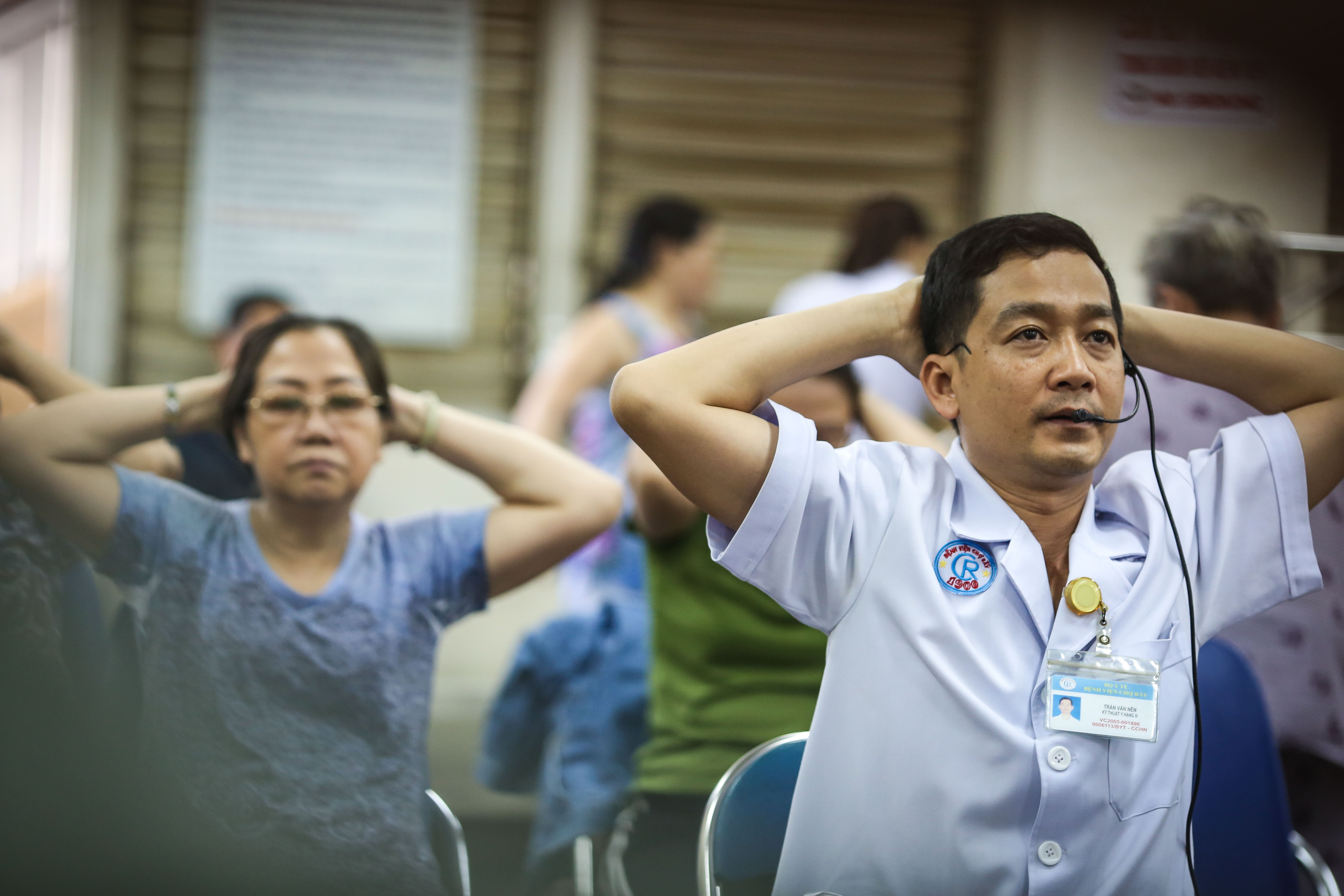 những người đi tìm sự bình thường bằng vật lý trị liệu ảnh 13 nhung nguoi di tim su binh thuong bang vat ly tri lieu anh 13