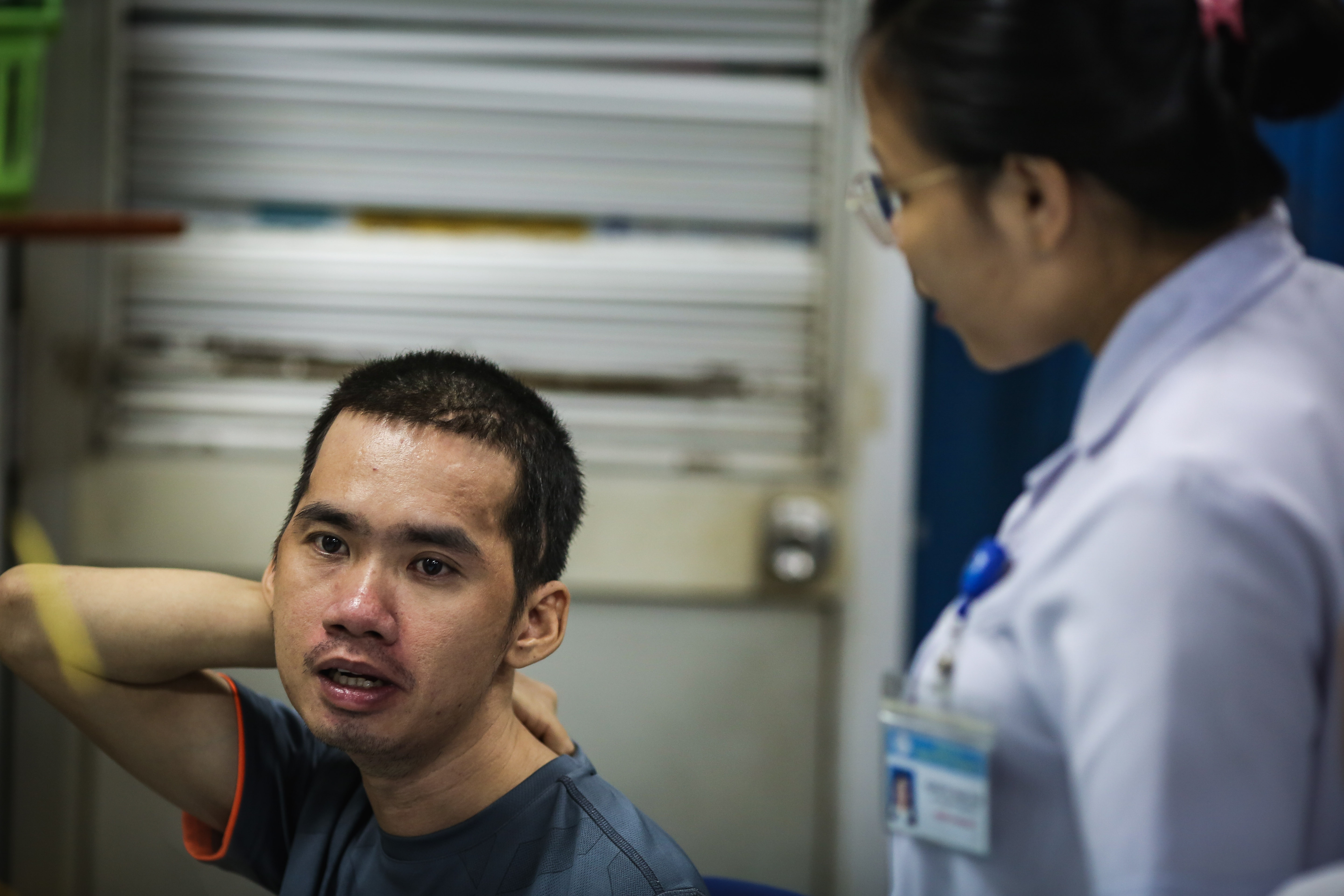 những người đi tìm sự bình thường bằng vật lý trị liệu ảnh 7 nhung nguoi di tim su binh thuong bang vat ly tri lieu anh 7