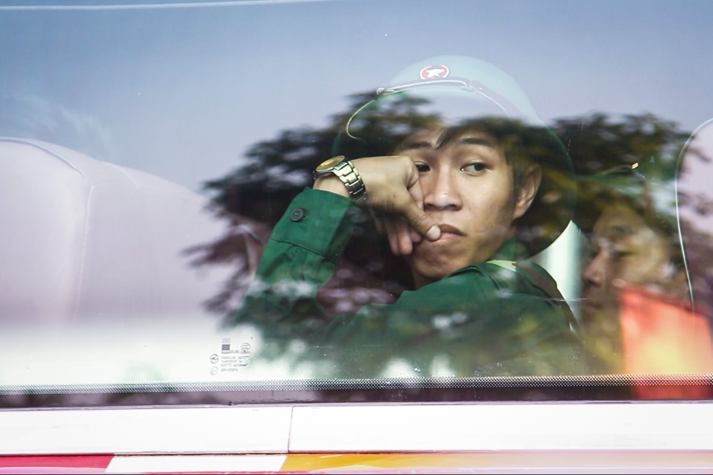 Tan binh Sai Gon len duong nhap ngu anh 12