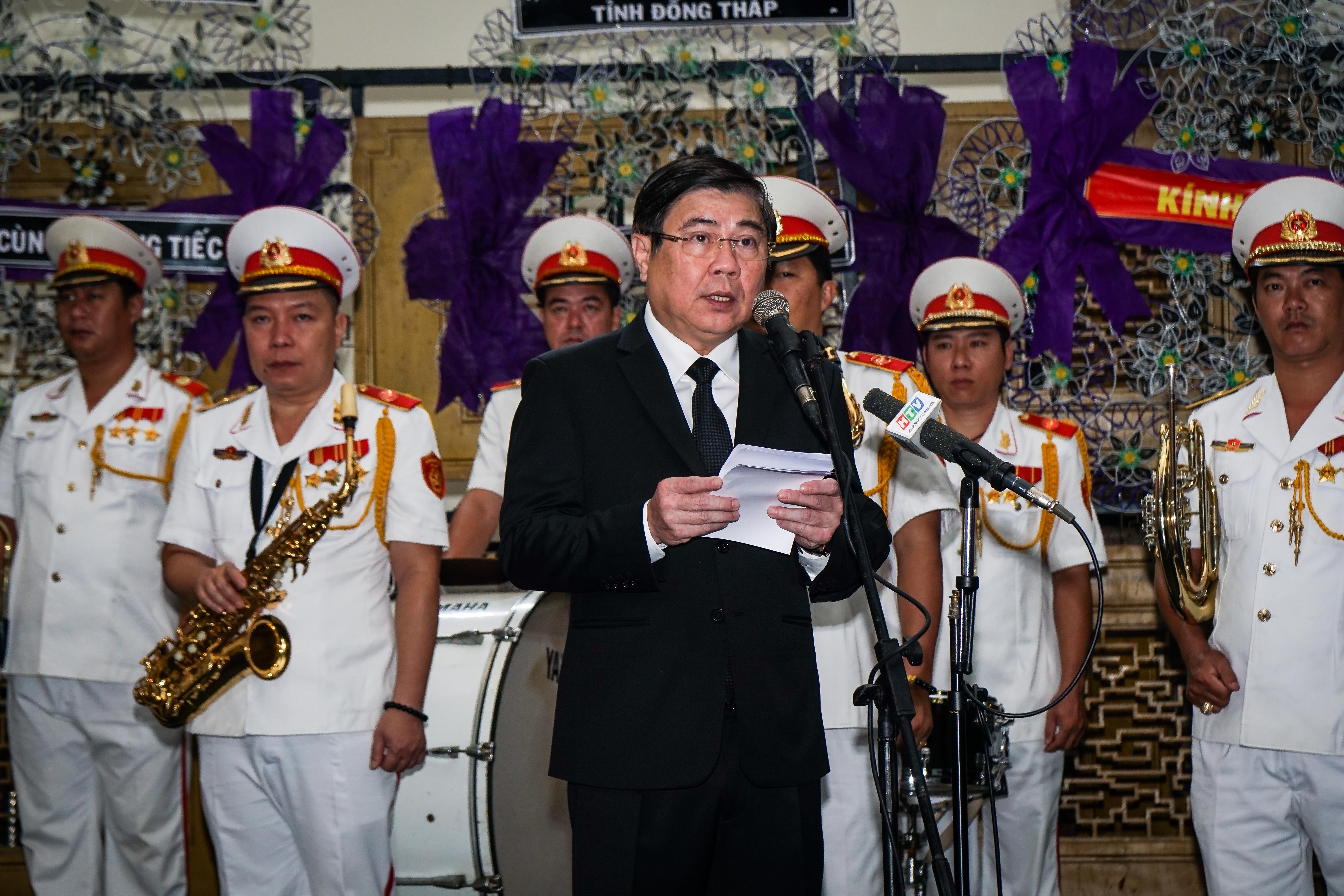 le truy dieu tham dam nuoc mat Pho Chu tich UBND TP.HCM Nguyen Thi Thu anh 2