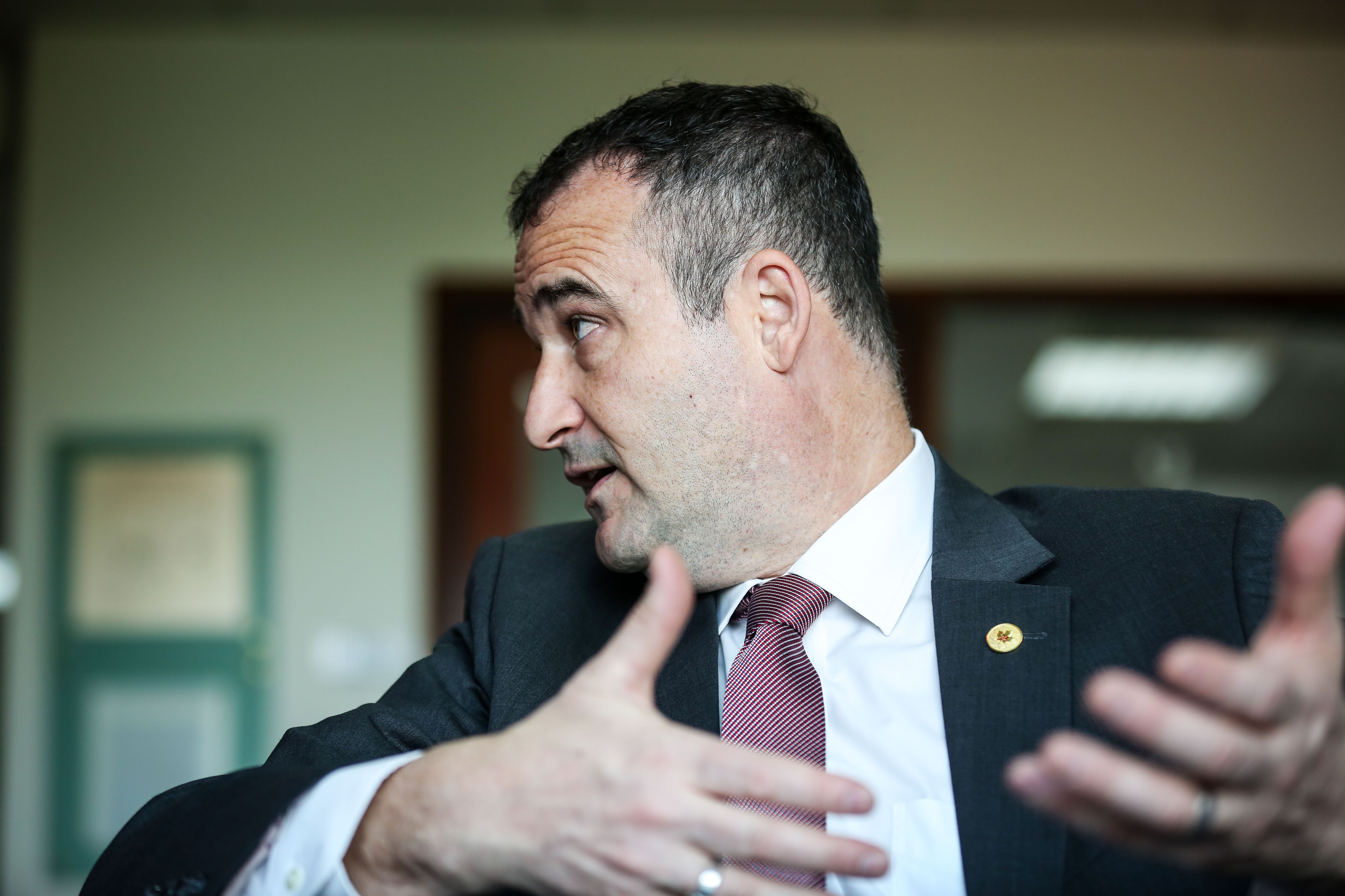 Tong lanh su Canada: Du hoc sinh VN co nang luc 'rat canh tranh' hinh anh