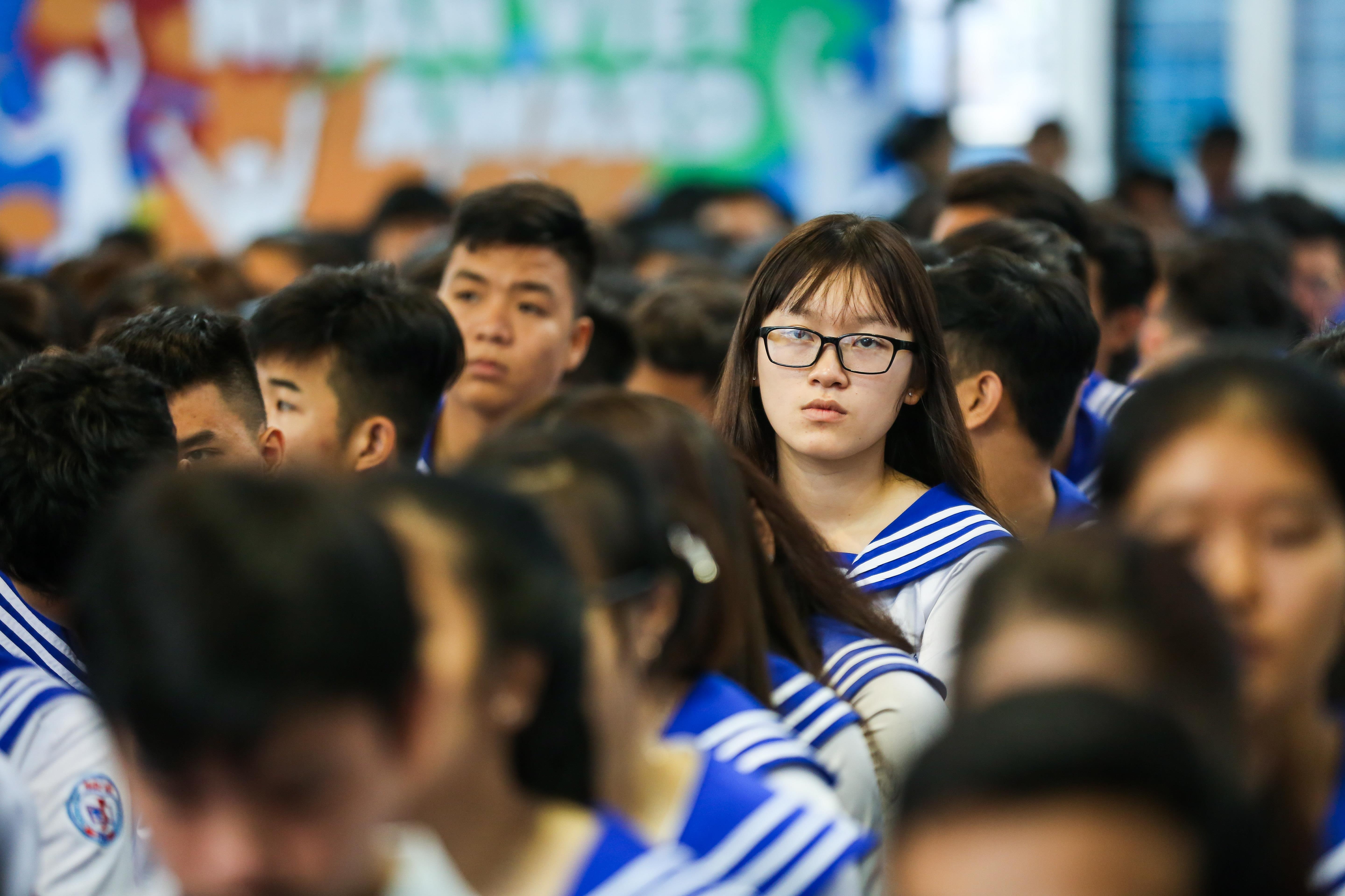 hoc sinh tuong niem su kien gac ma anh 1