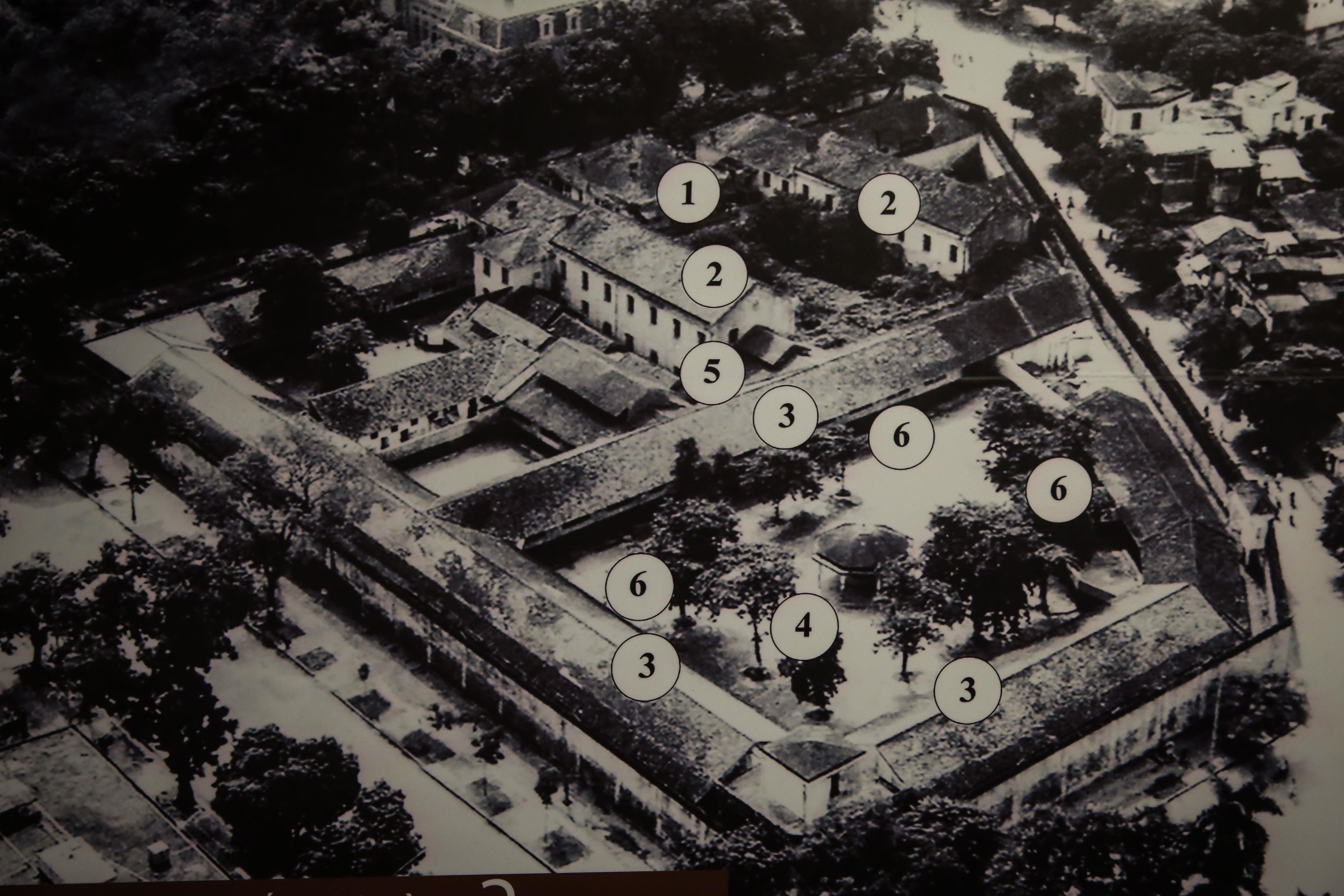 trien lam 'tim lai ky uc' tai sai gon anh 6