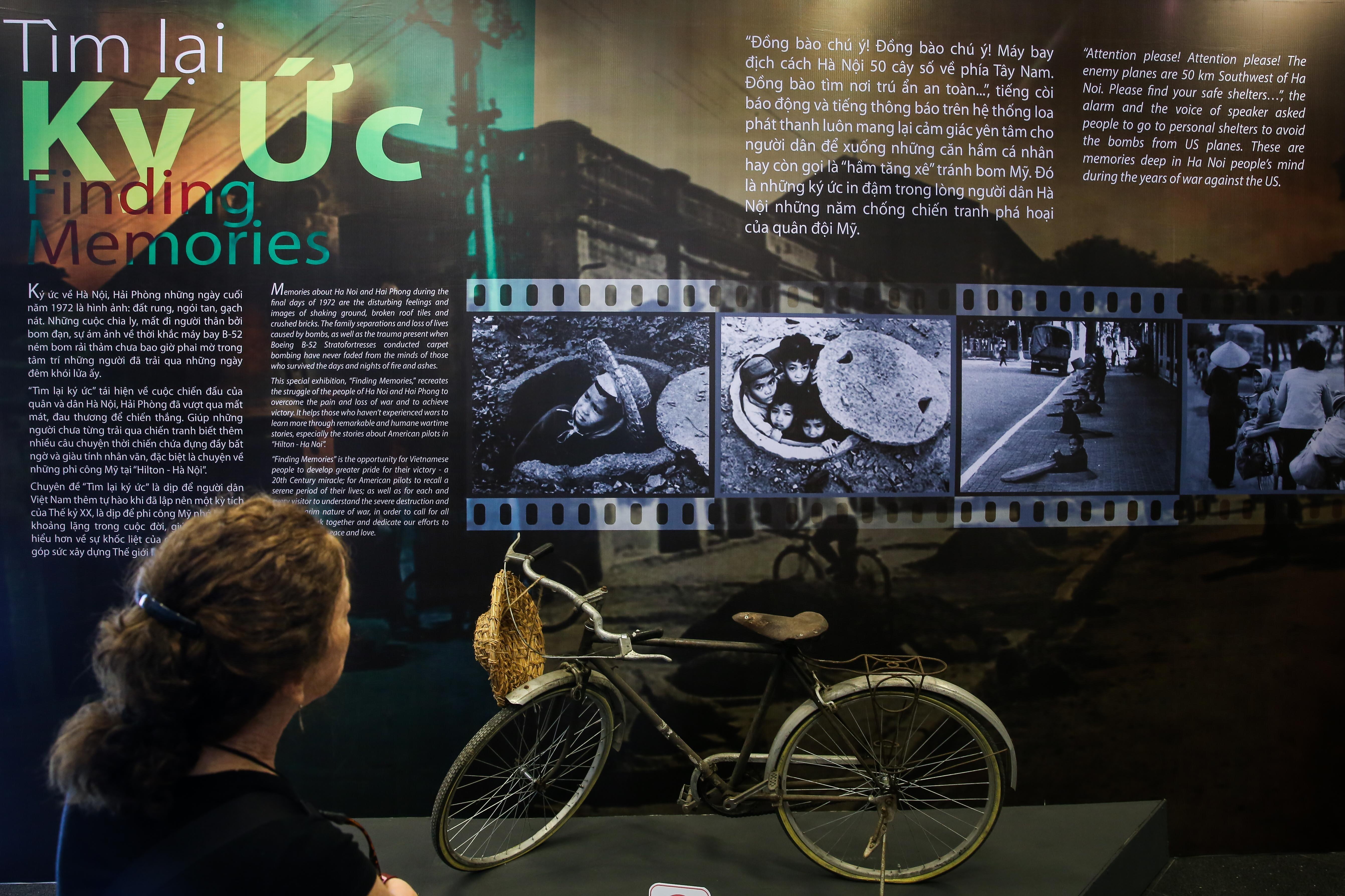 trien lam 'tim lai ky uc' tai sai gon anh 4