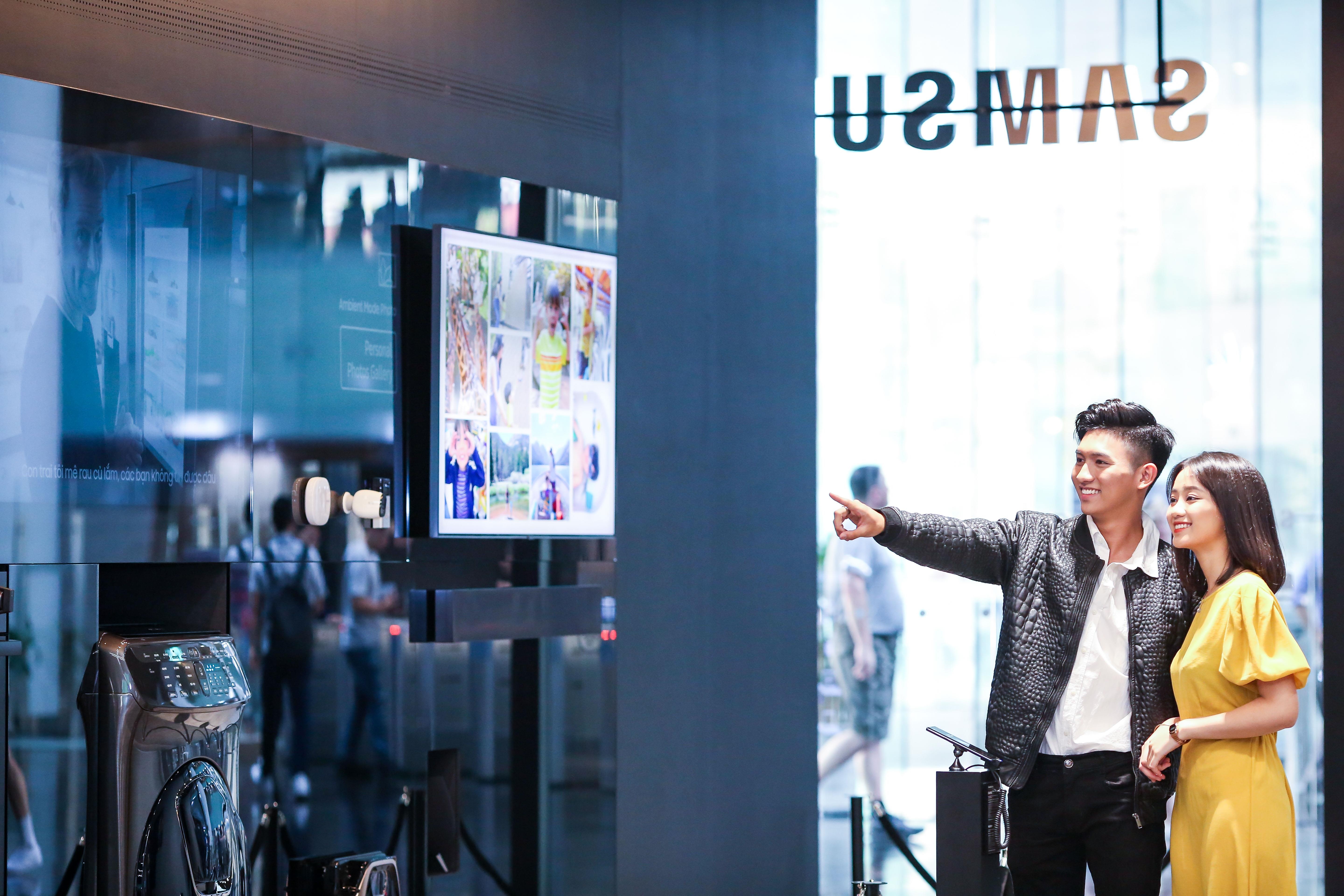 Samsung showcase ảnh 14 Samsung showcase anh 14