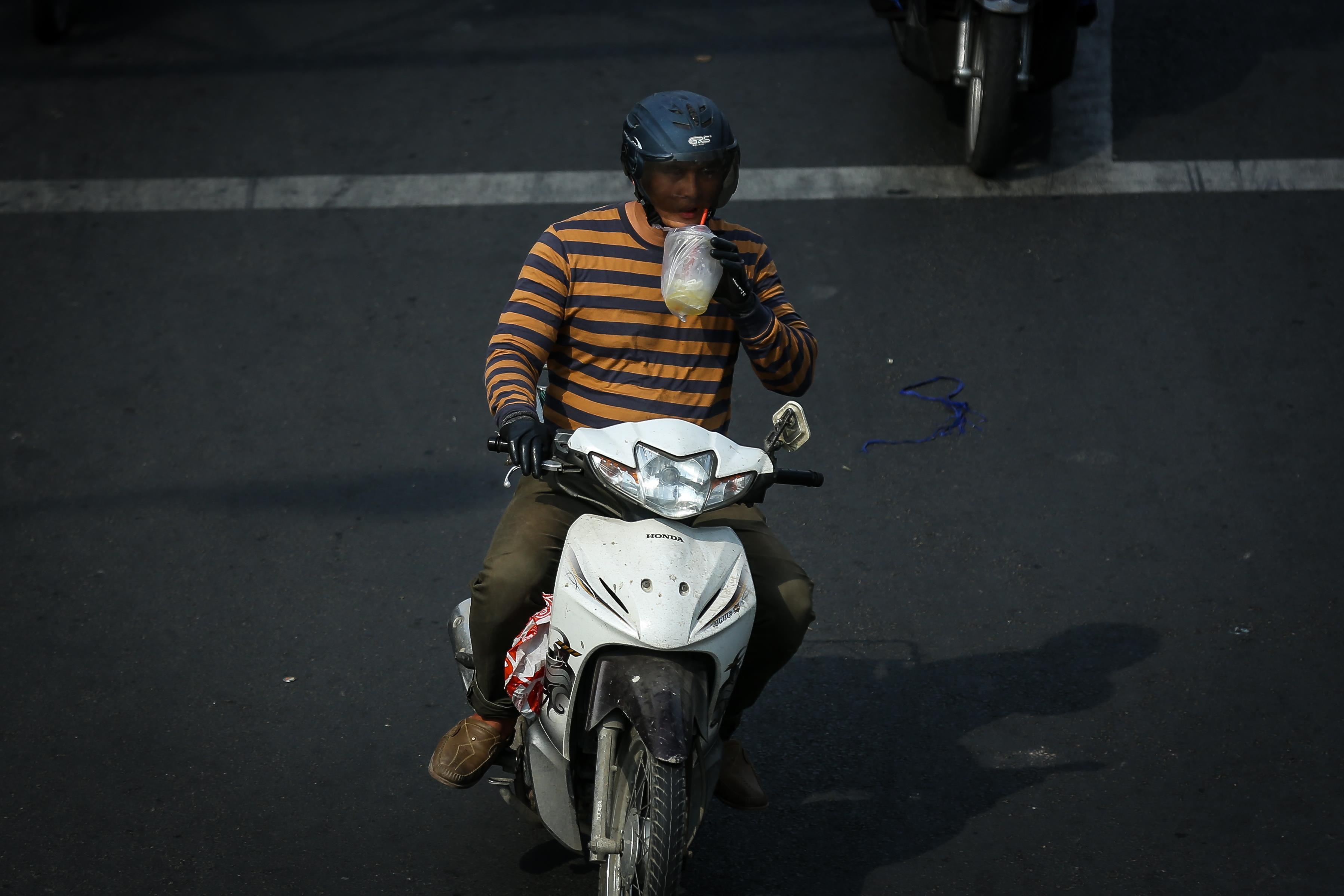 muon kieu trum kin mit cua dan sai gon mua nang nong anh 9