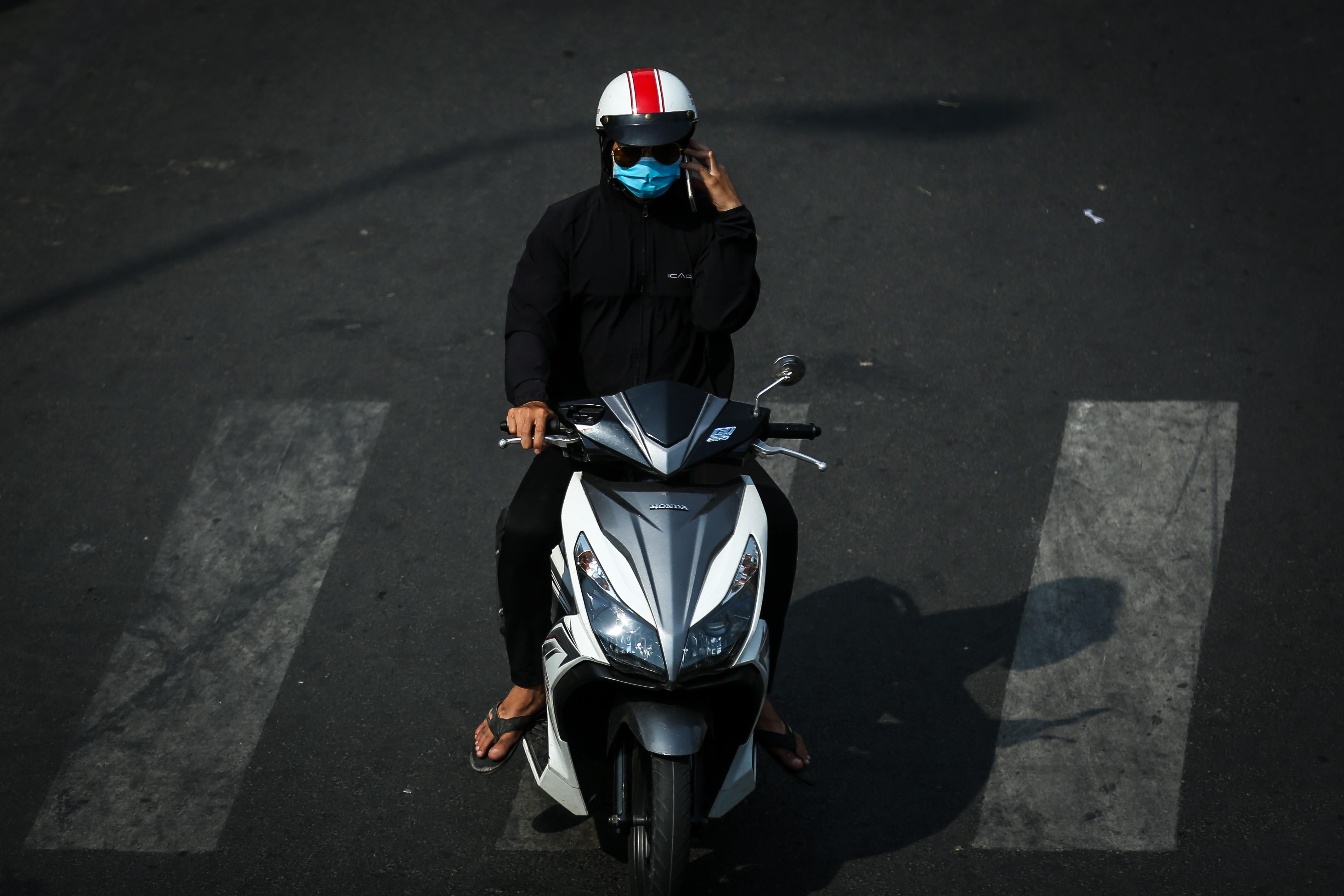 muon kieu trum kin mit cua dan sai gon mua nang nong anh 8