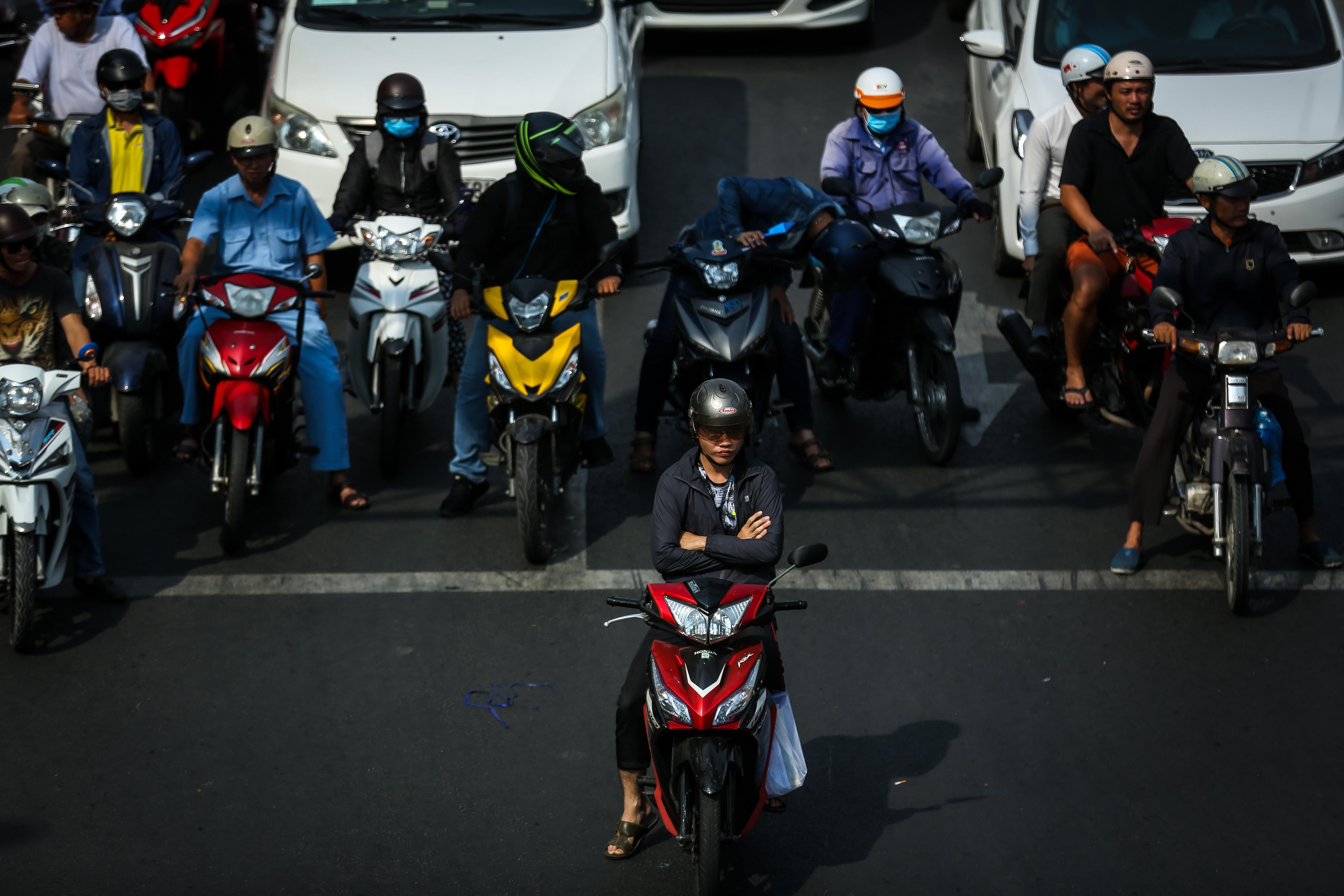 muon kieu trum kin mit cua dan sai gon mua nang nong anh 1