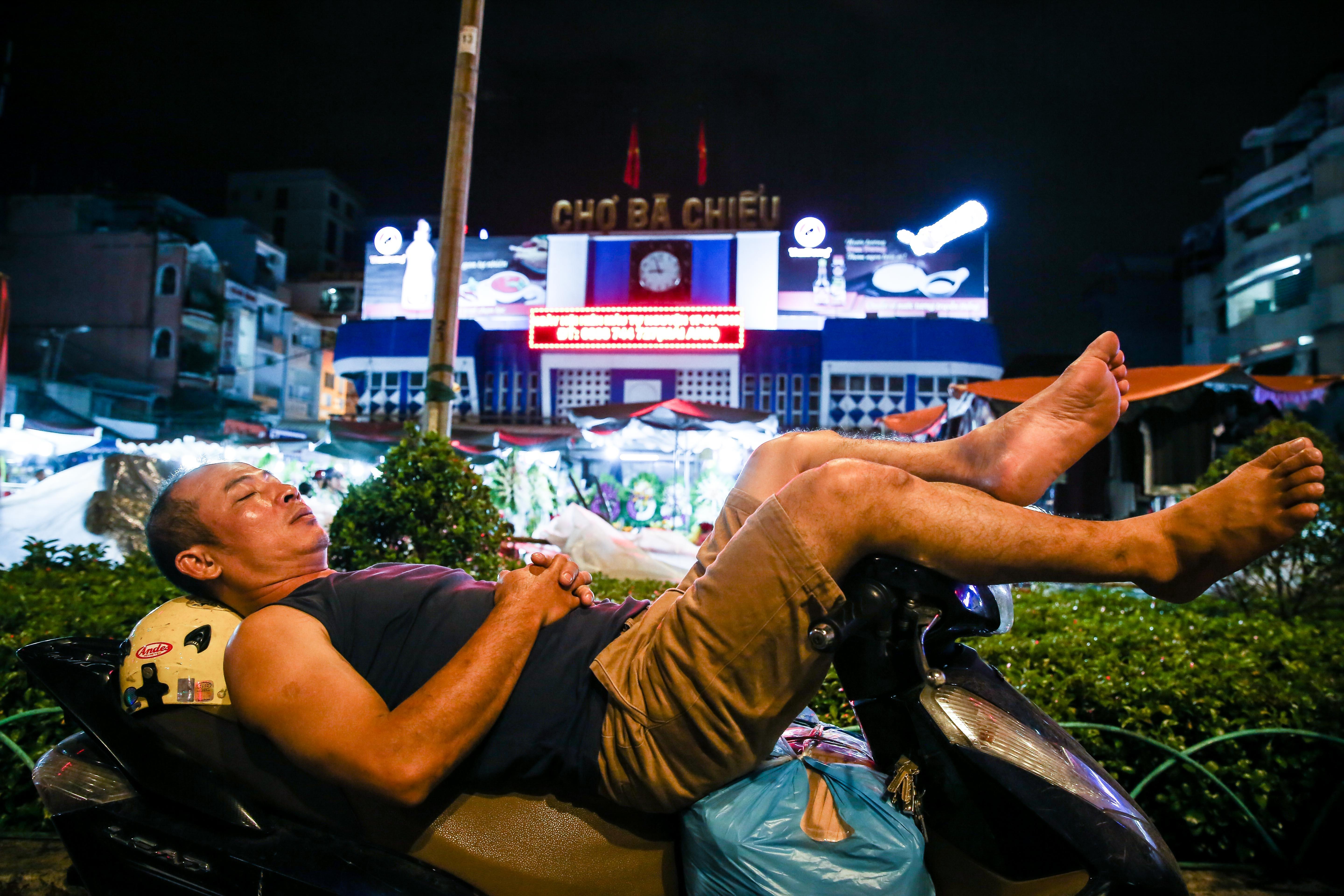 Lan chiem via he o Sai Gon anh 7