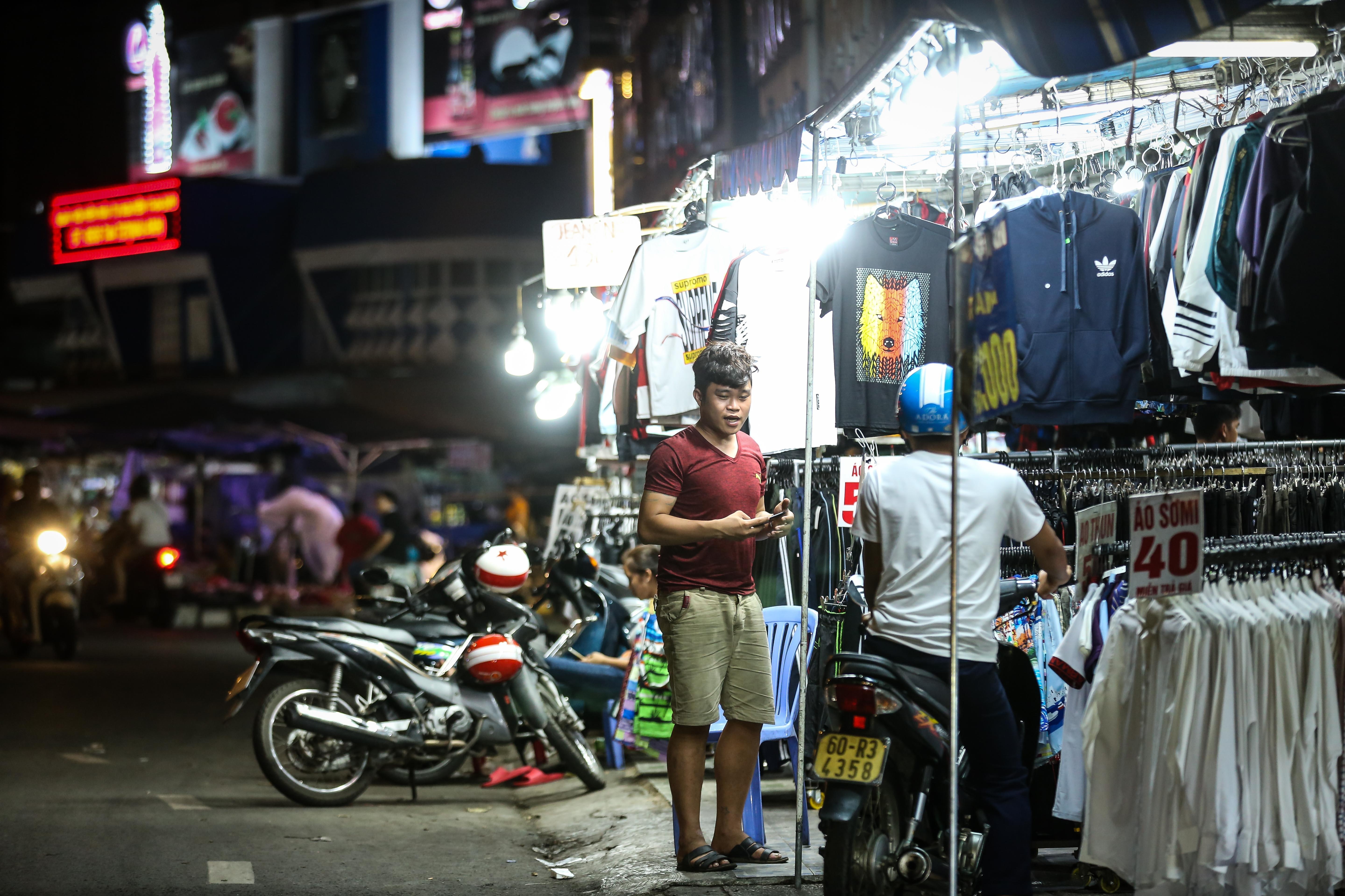 Lan chiem via he o Sai Gon anh 4