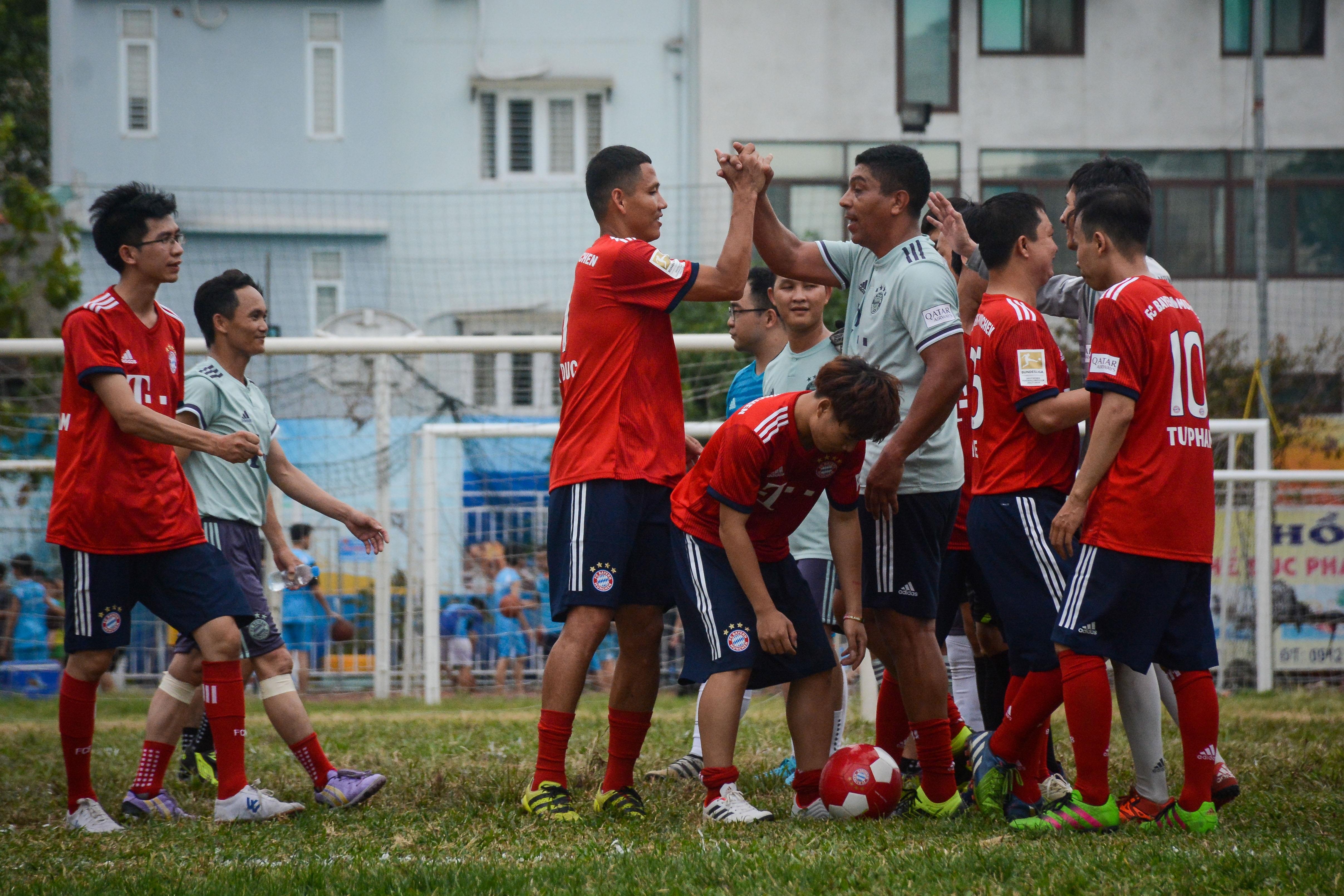cuu danh thu bayern vai lay trong tai khi nhan the vang o viet nam anh 11