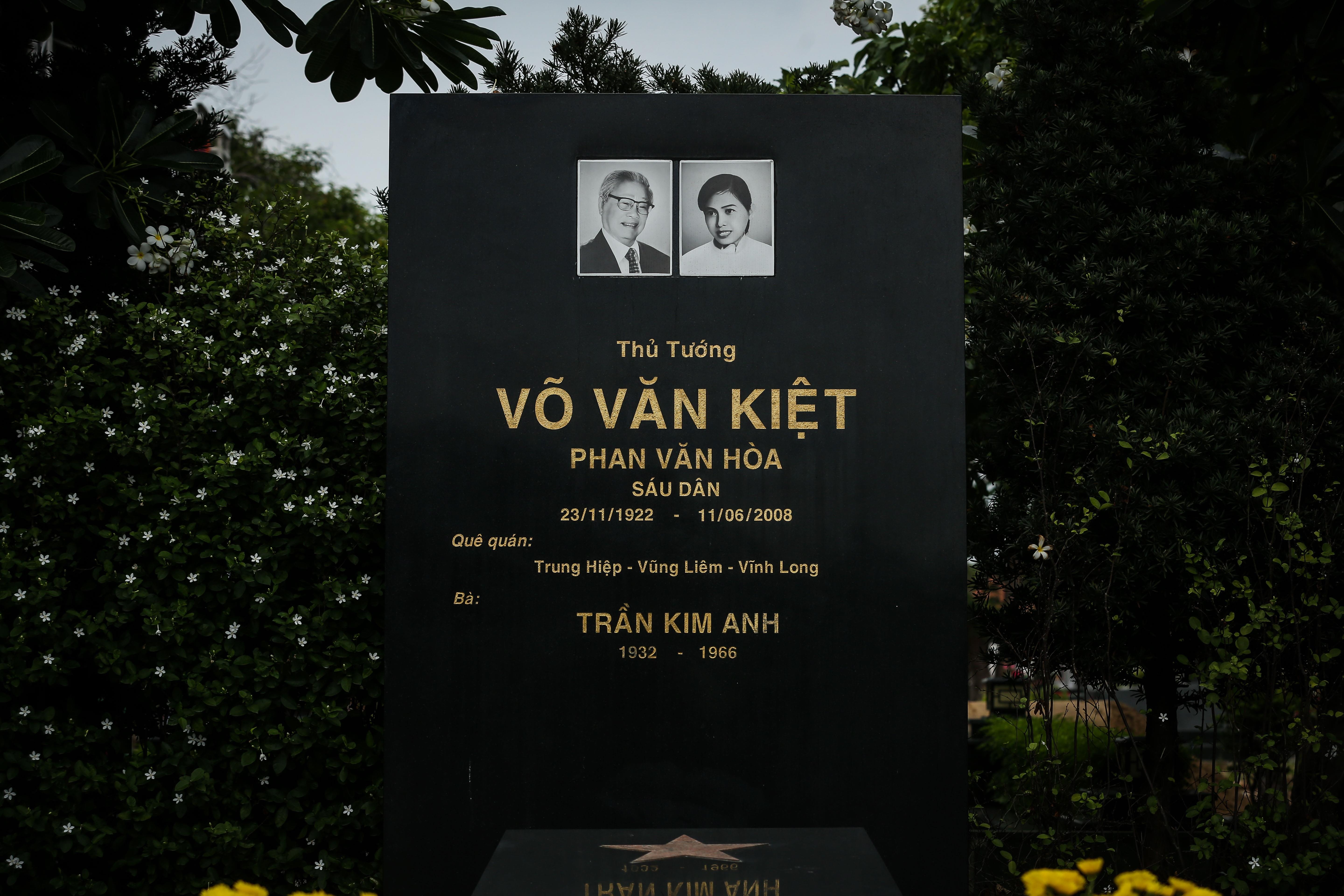 can canh noi an nghi cua nguyen chu tich nuoc le duc anh anh 10