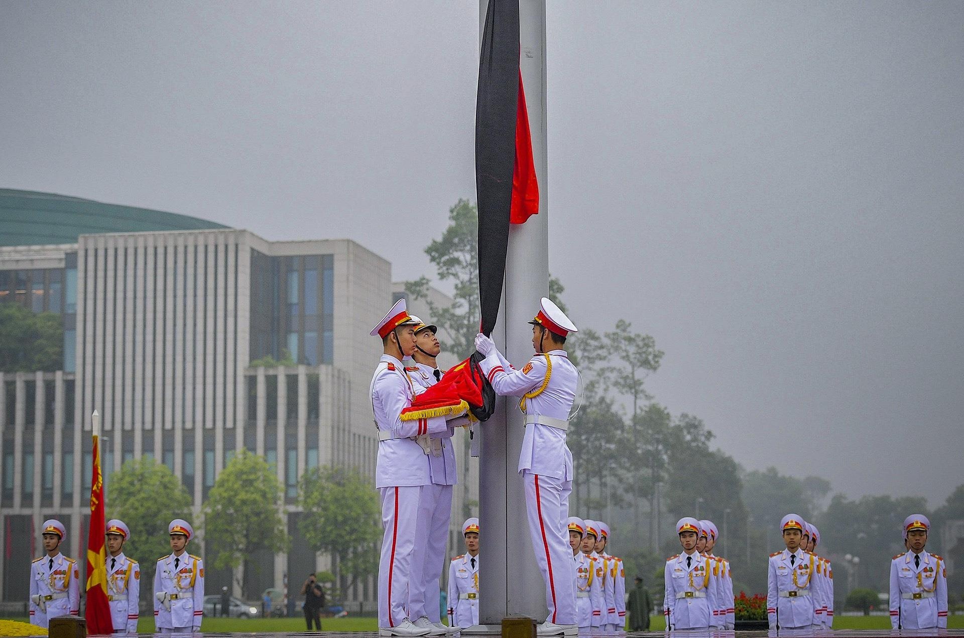 Co ru quoc tang nguyen Chu tich nuoc Le Duc Anh anh 1