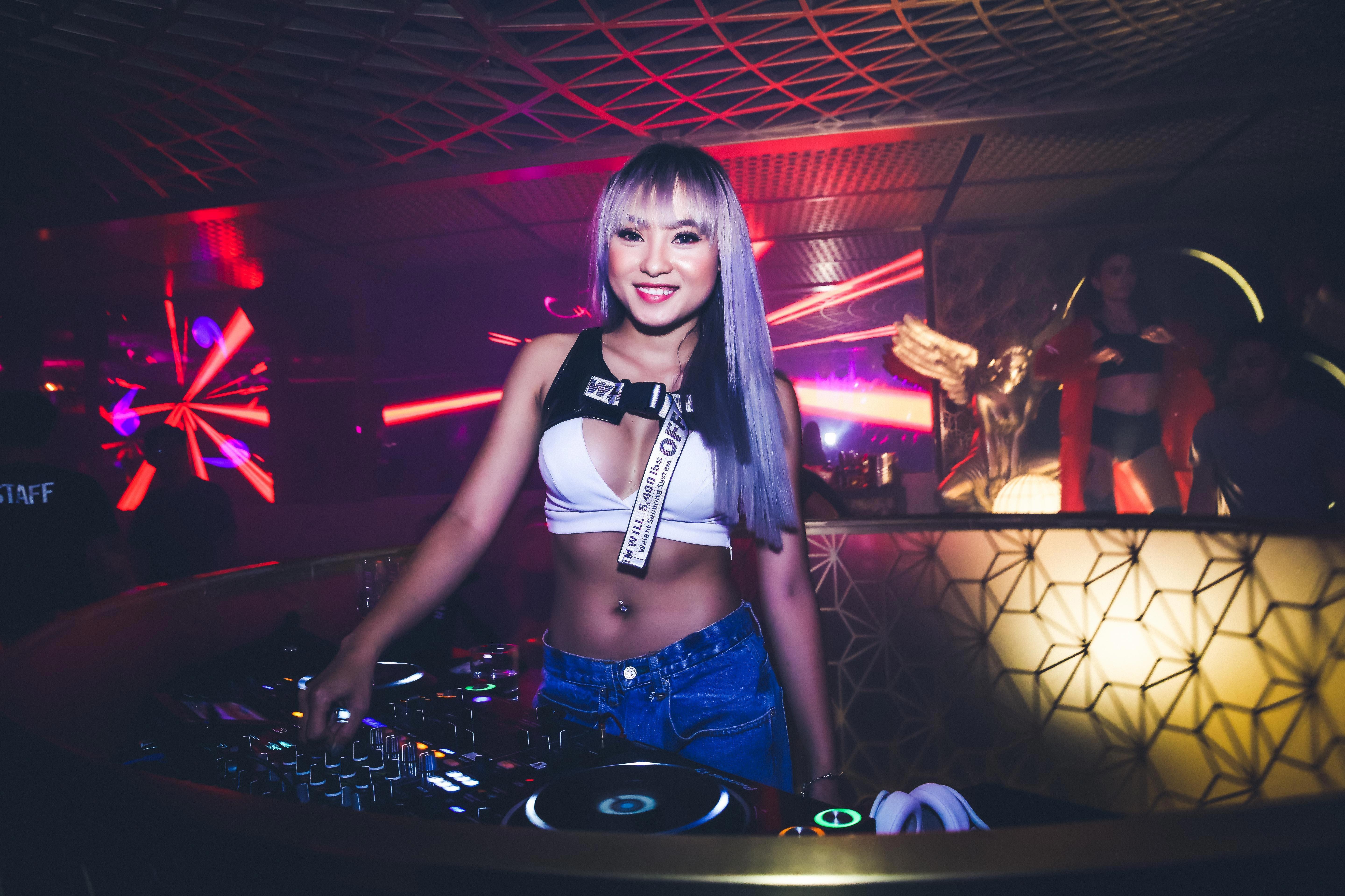cuộc sống thường nhật của nữ dj ở sài gòn ảnh 29 cuoc song thuong nhat cua nu dj o sai gon anh 29