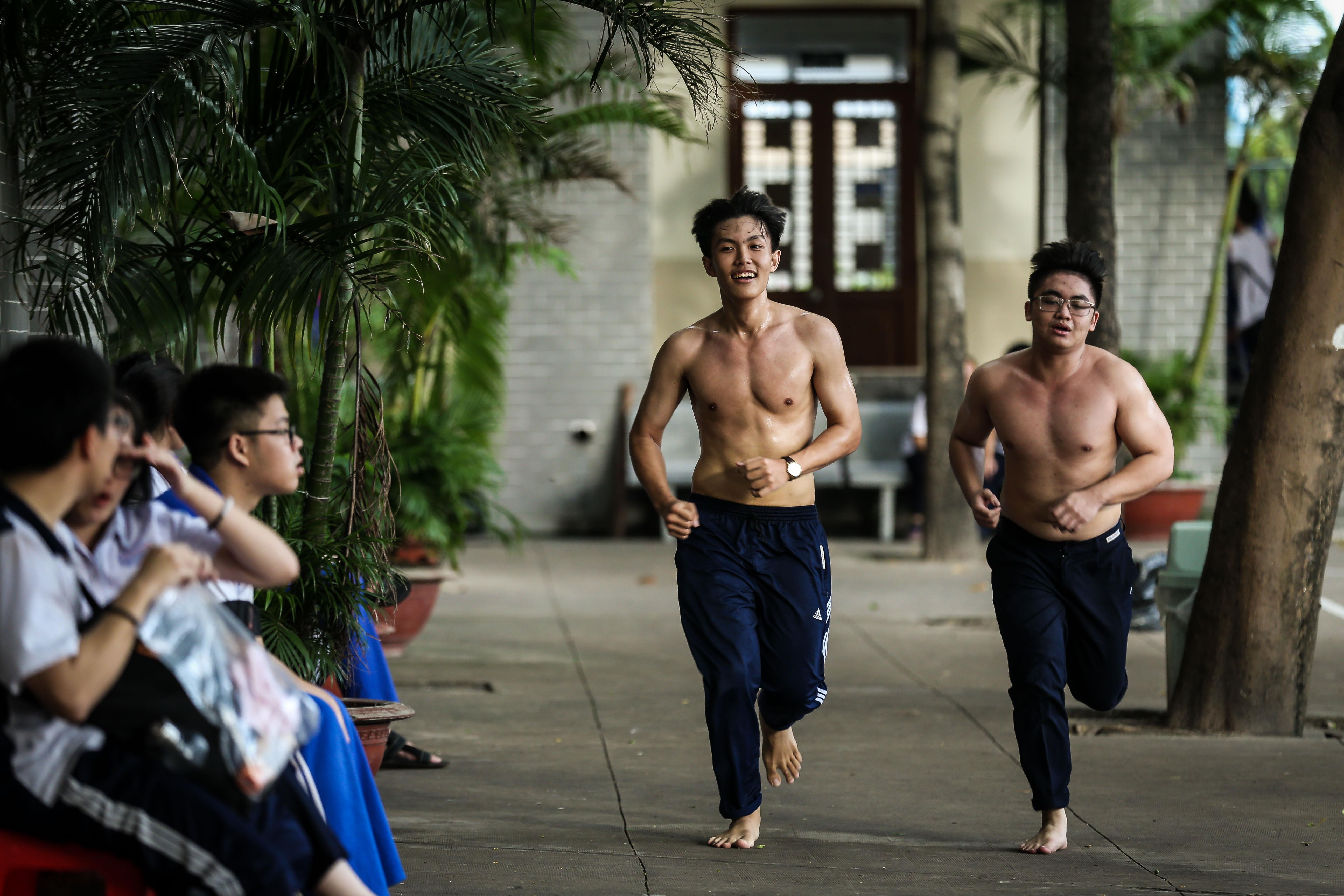 thi THPT quốc gia 2019 ảnh 32 thi THPT quoc gia 2019 anh 32