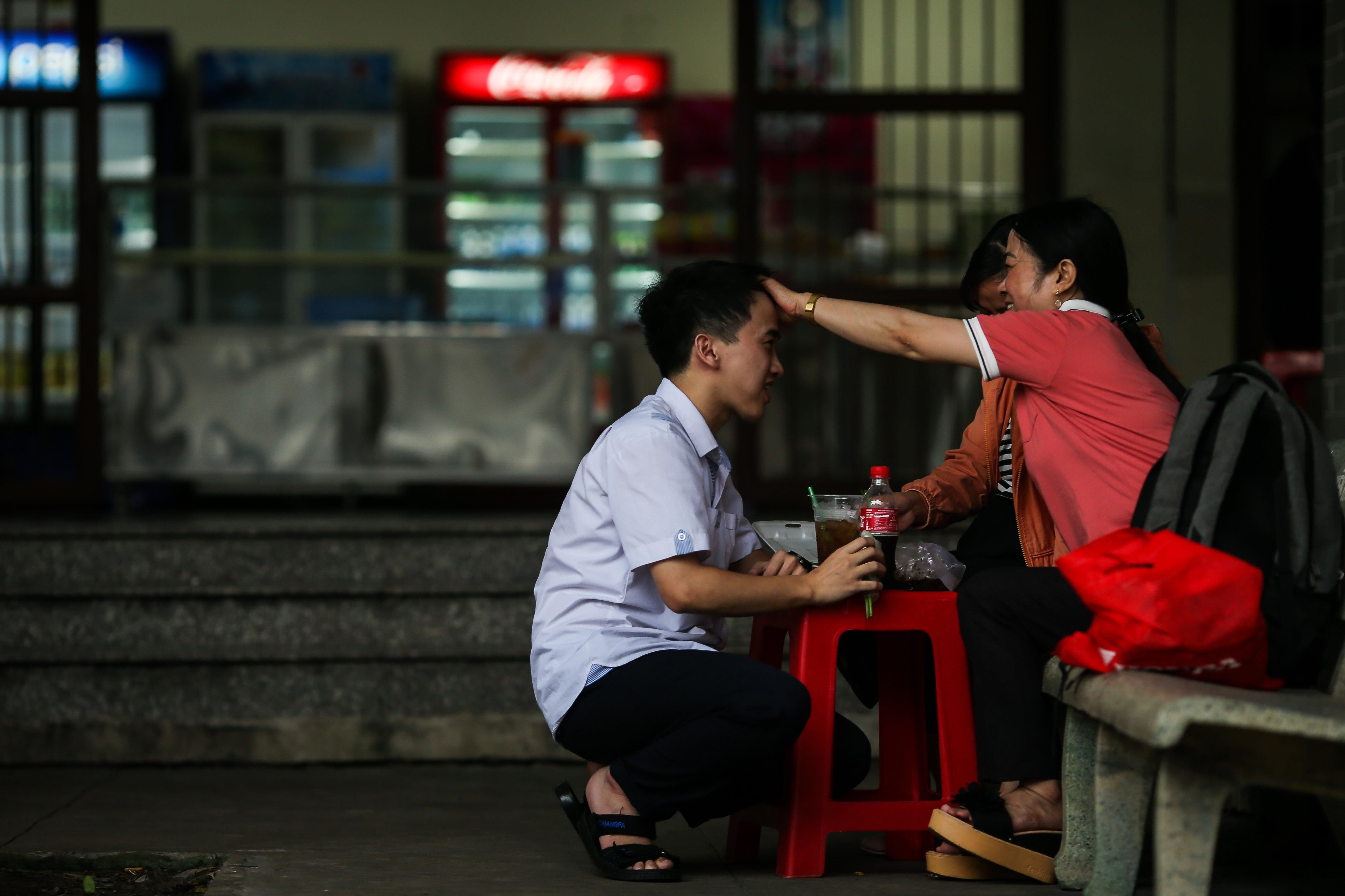 thi THPT quốc gia 2019 ảnh 25 thi THPT quoc gia 2019 anh 25