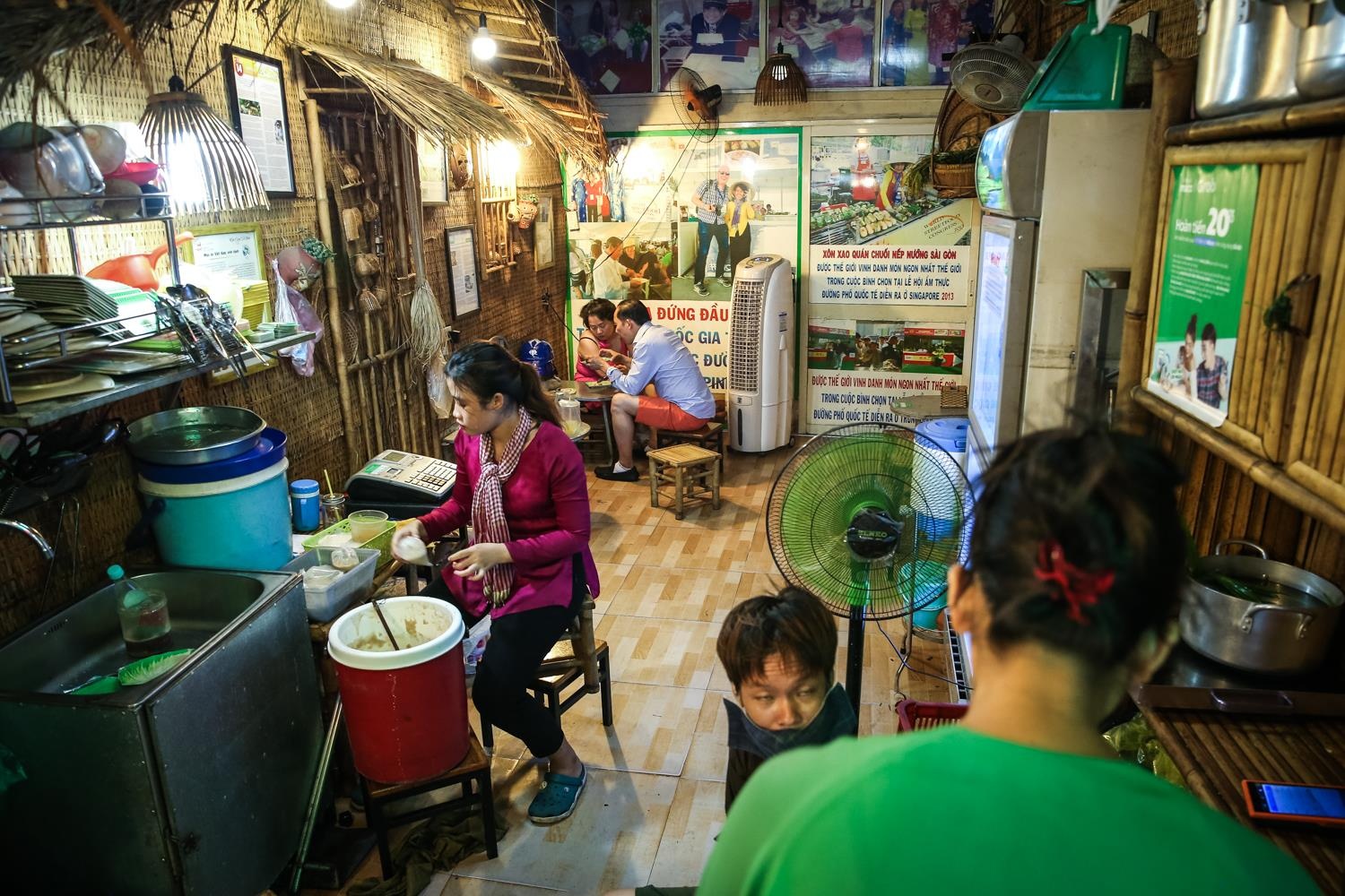 tiem chuoi nuong doanh thu hon chuc trieu moi ngay o sai gon anh 13