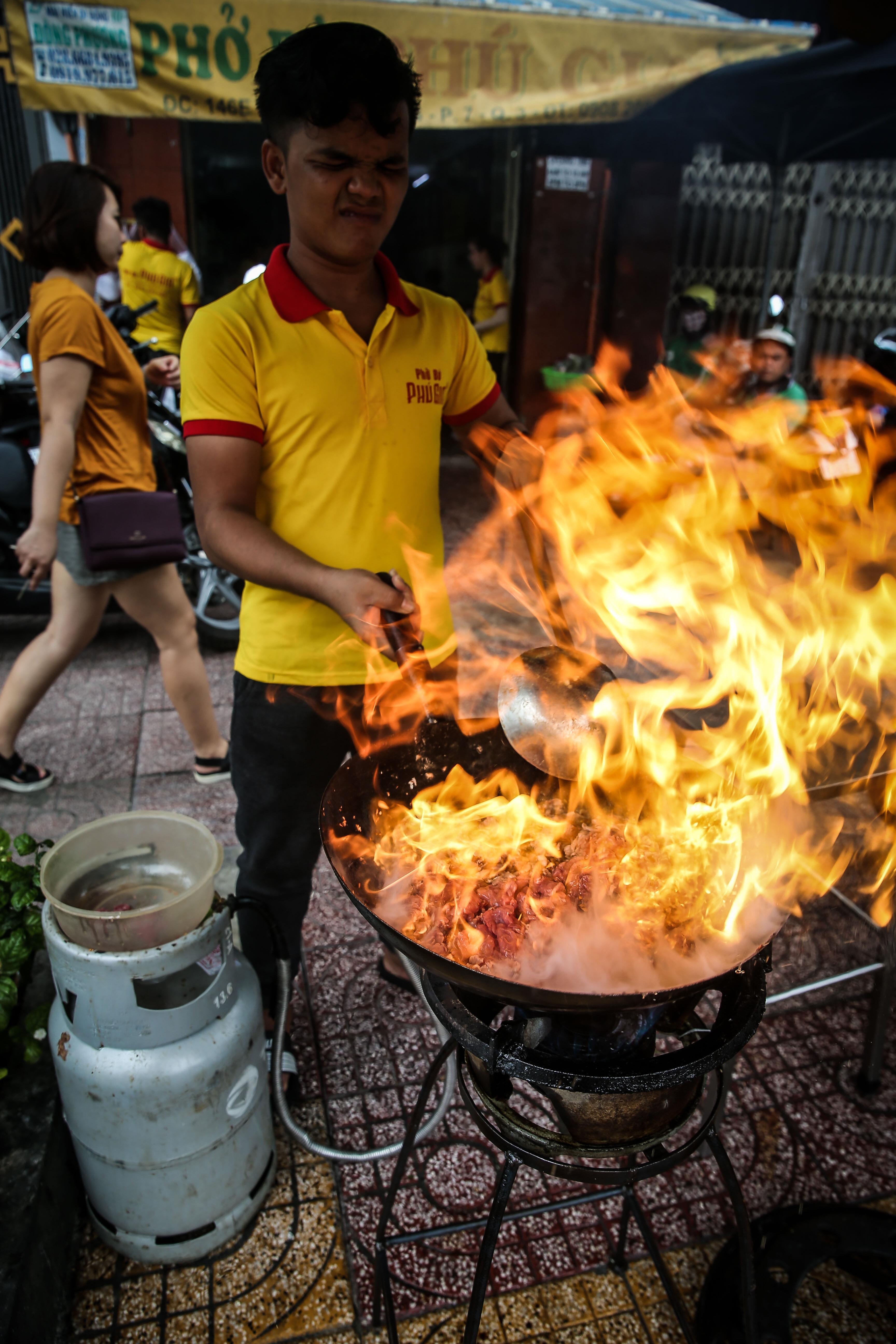 Quan pho Bac bao thu nhat Sai thanh anh 4