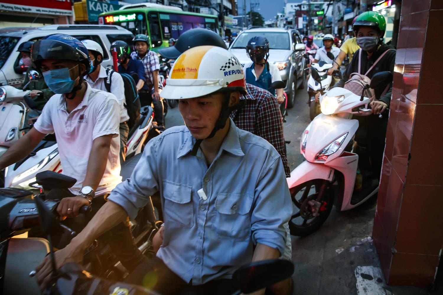 noi am anh ket xe duong xo viet nghe tinh anh 11