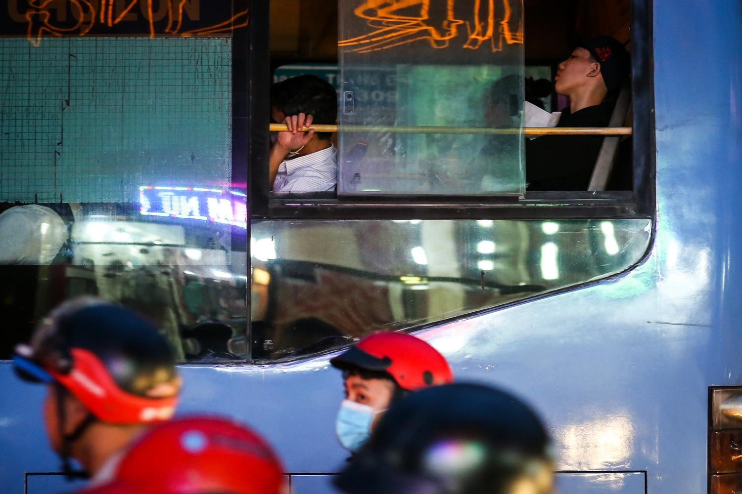 noi am anh ket xe duong xo viet nghe tinh anh 16