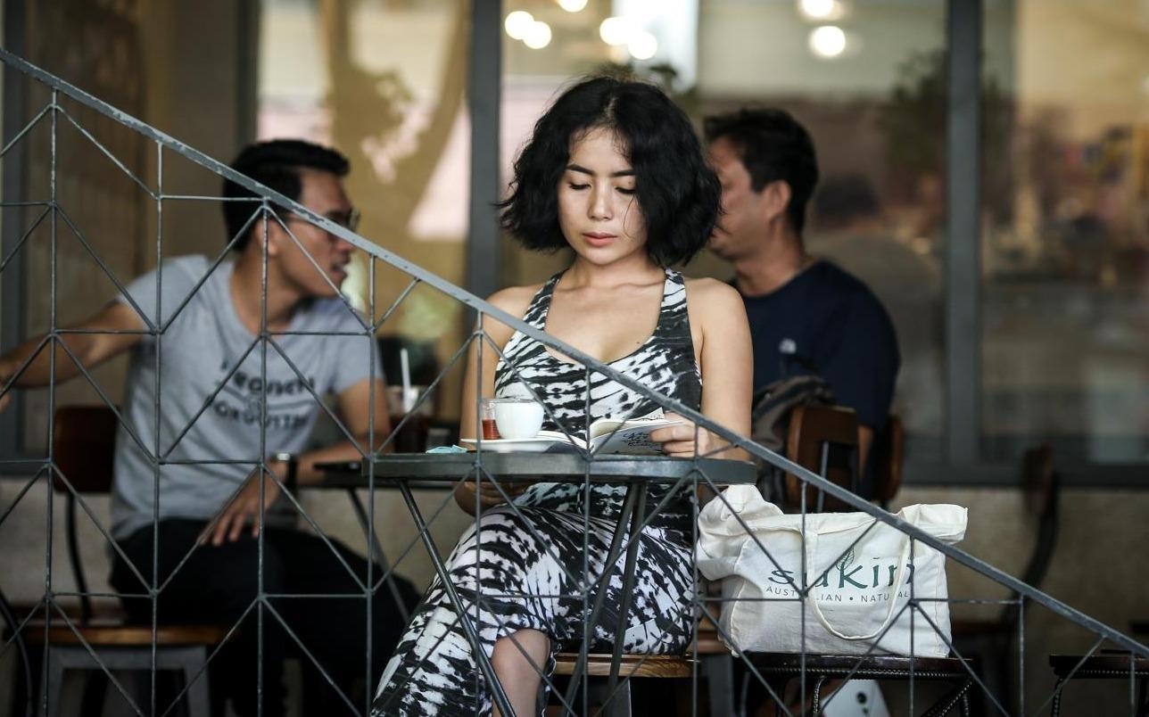 Nguoi tre Sai Gon thanh thoi ca phe trong ky nghi le 2/9 hinh anh