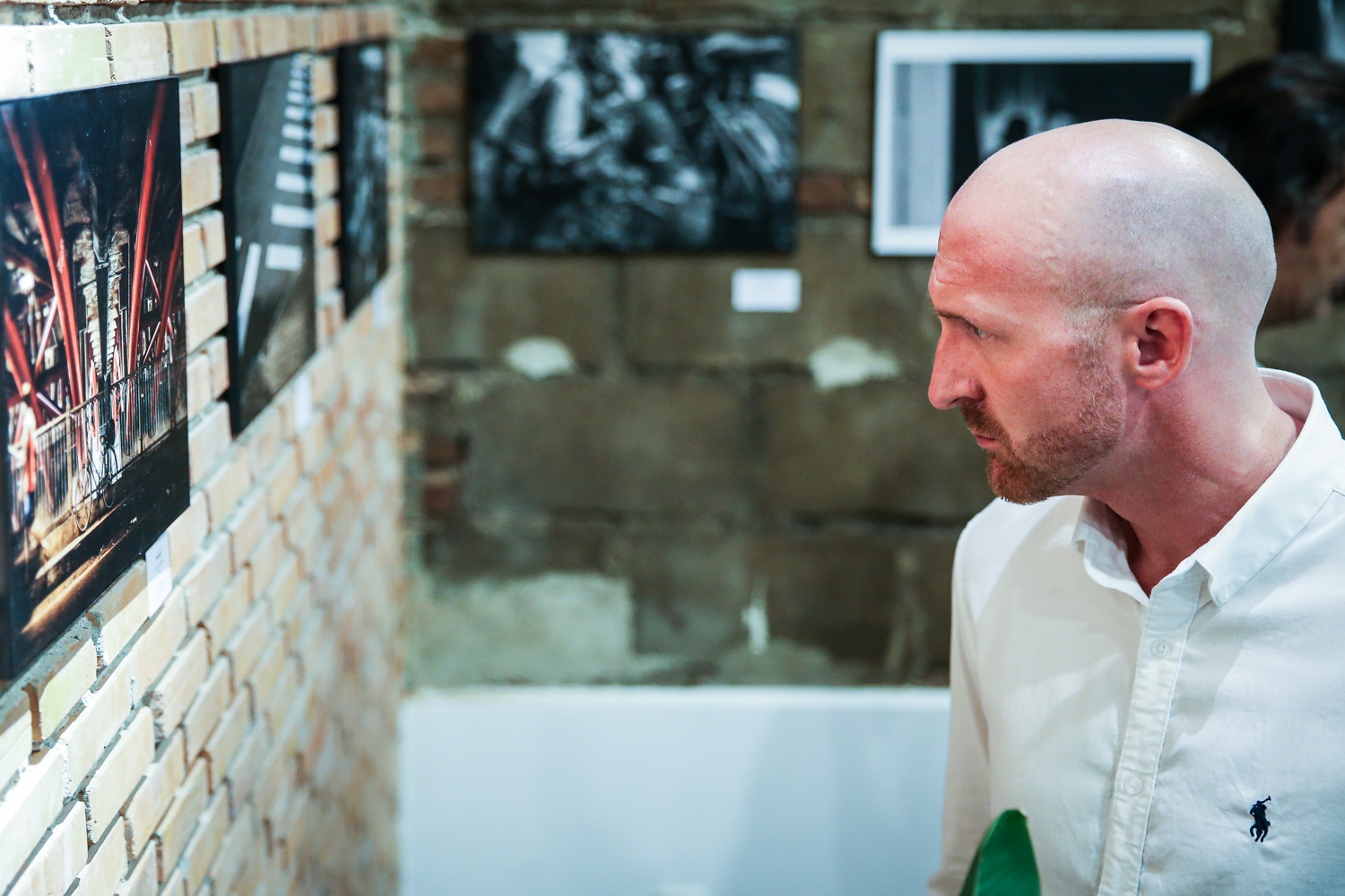 nhip song sai gon qua doi mat cua nhung nguoi nuoc ngoai anh 10