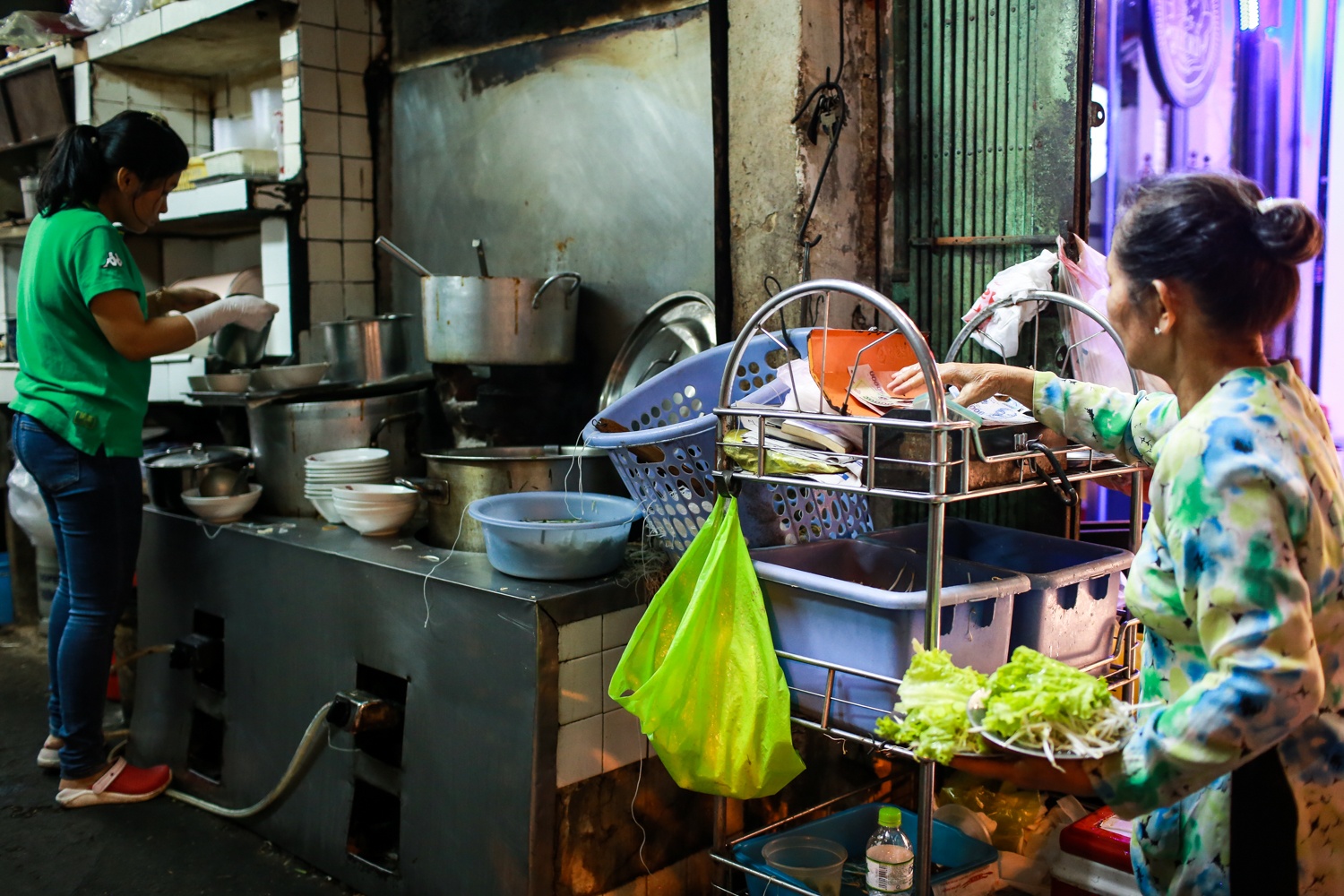 tiem hu tiu my tho hut khach hon 70 nam giua trung tam sai gon anh 11