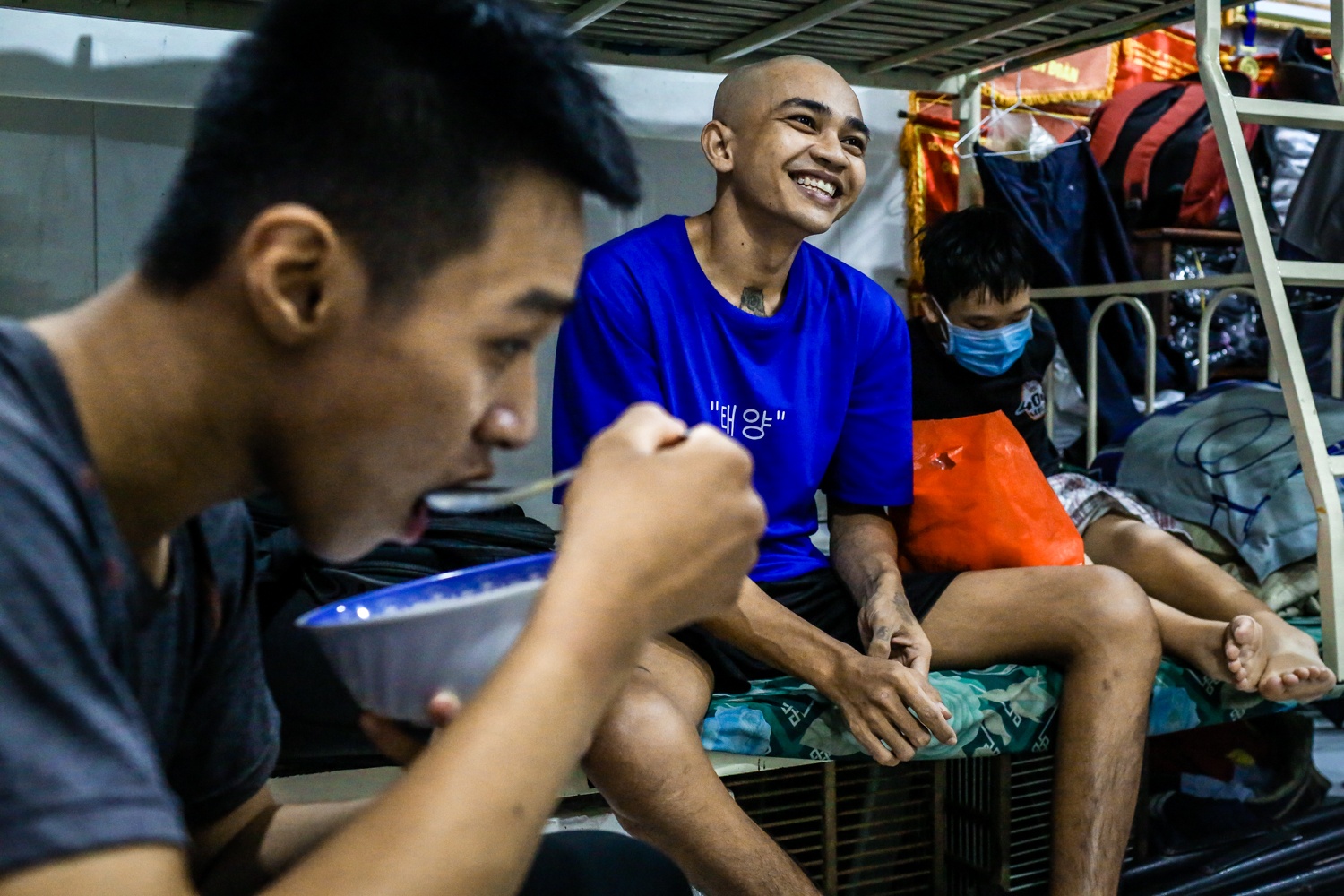 vo duong giup nguoi tat nguyen tap van dong anh 17