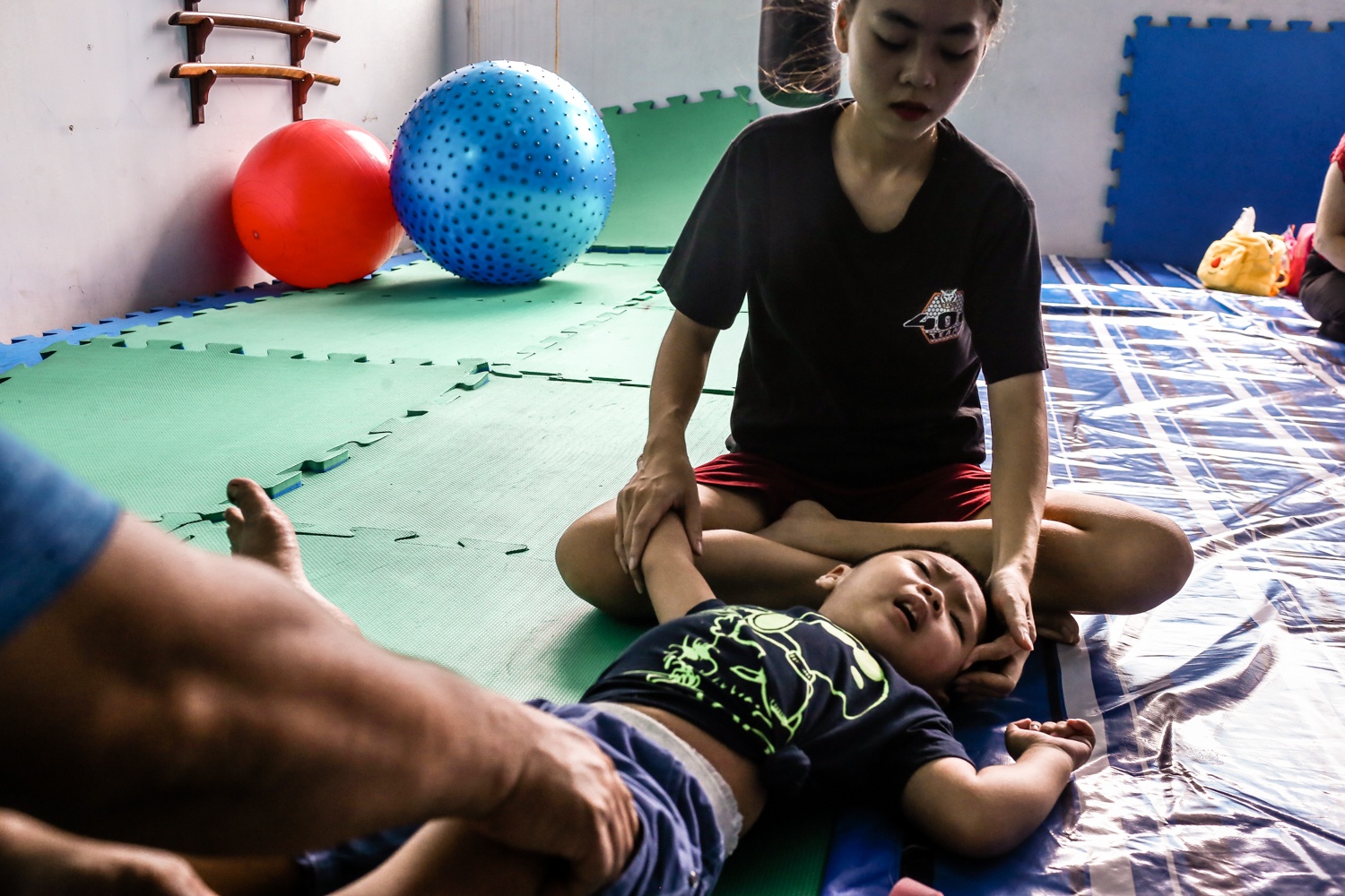 vo duong giup nguoi tat nguyen tap van dong anh 12