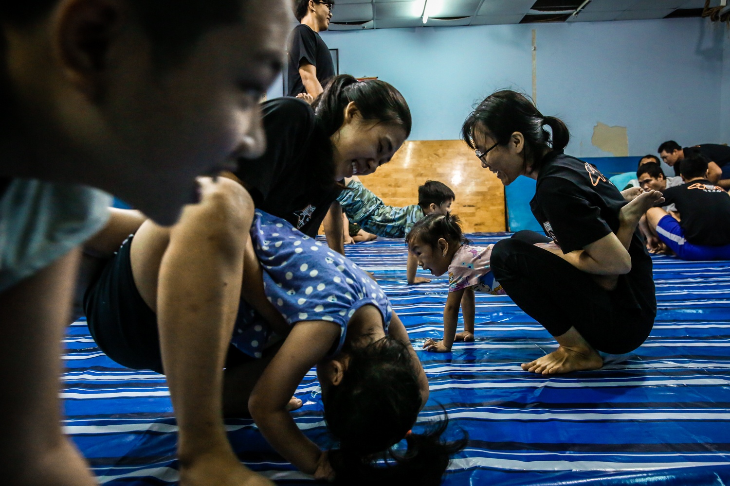 vo duong giup nguoi tat nguyen tap van dong anh 8