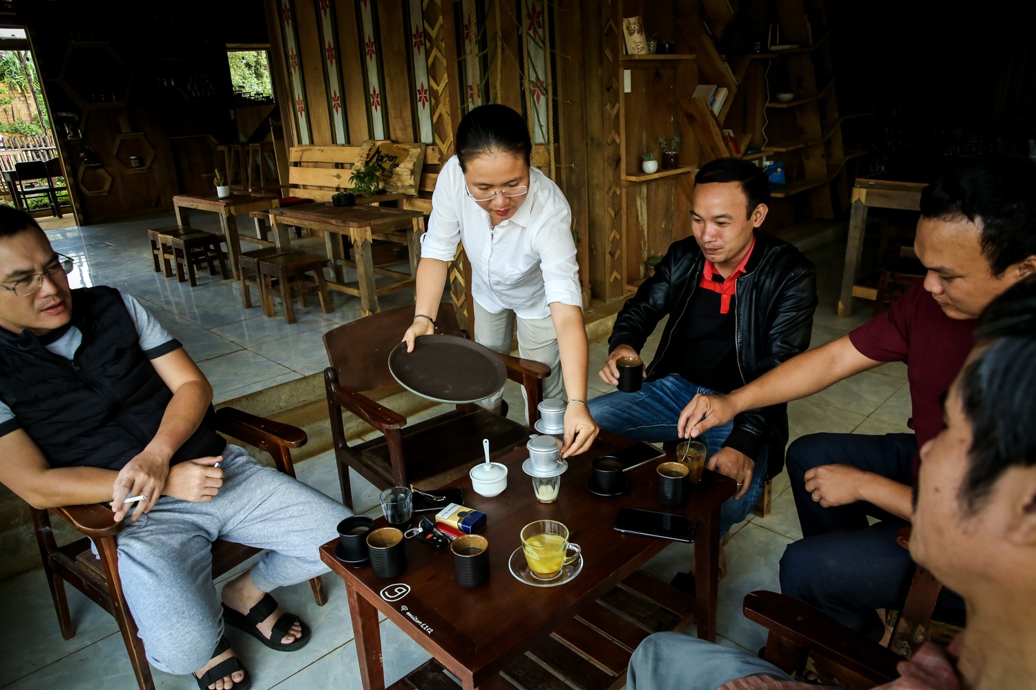 khoi nghiep mang den,  khoi nghiep,  mang den kon tum,  doanh nhan 9x anh 6