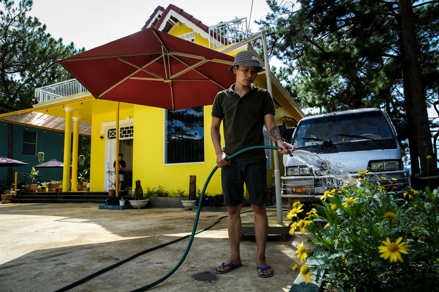 khoi nghiep mang den,  khoi nghiep,  mang den kon tum,  doanh nhan 9x anh 9