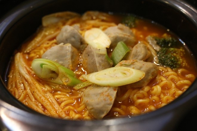 'Khong nen dem suc khoe ca cuoc voi mi cay' hinh anh