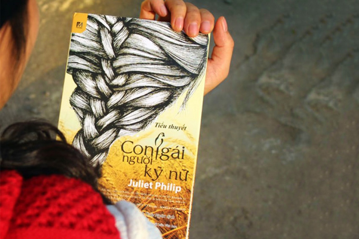 Chuyen ve con gai cua mot ky nu hinh anh