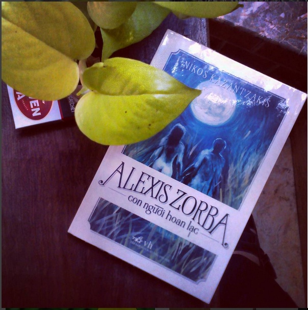 Cuon sach viet ve nguoi gia anh 4