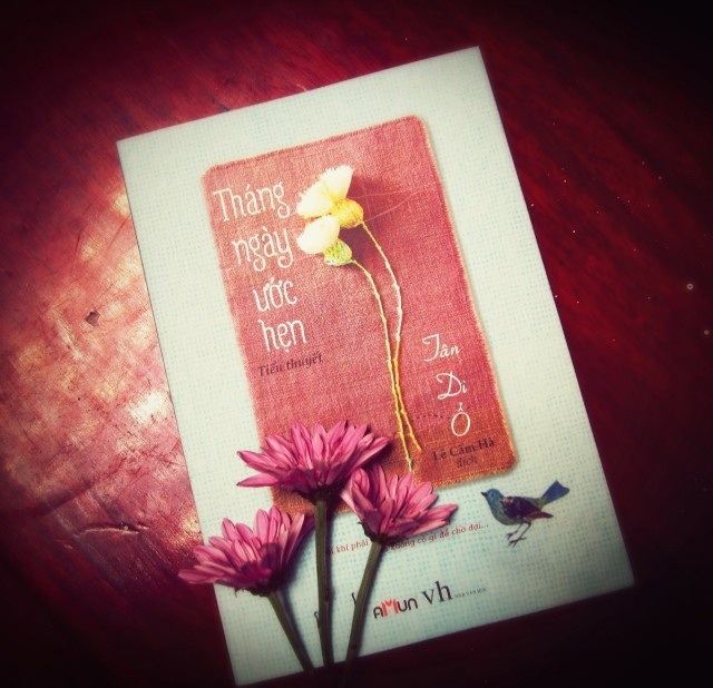 Cuon sach viet ve tinh yeu lang man anh 1