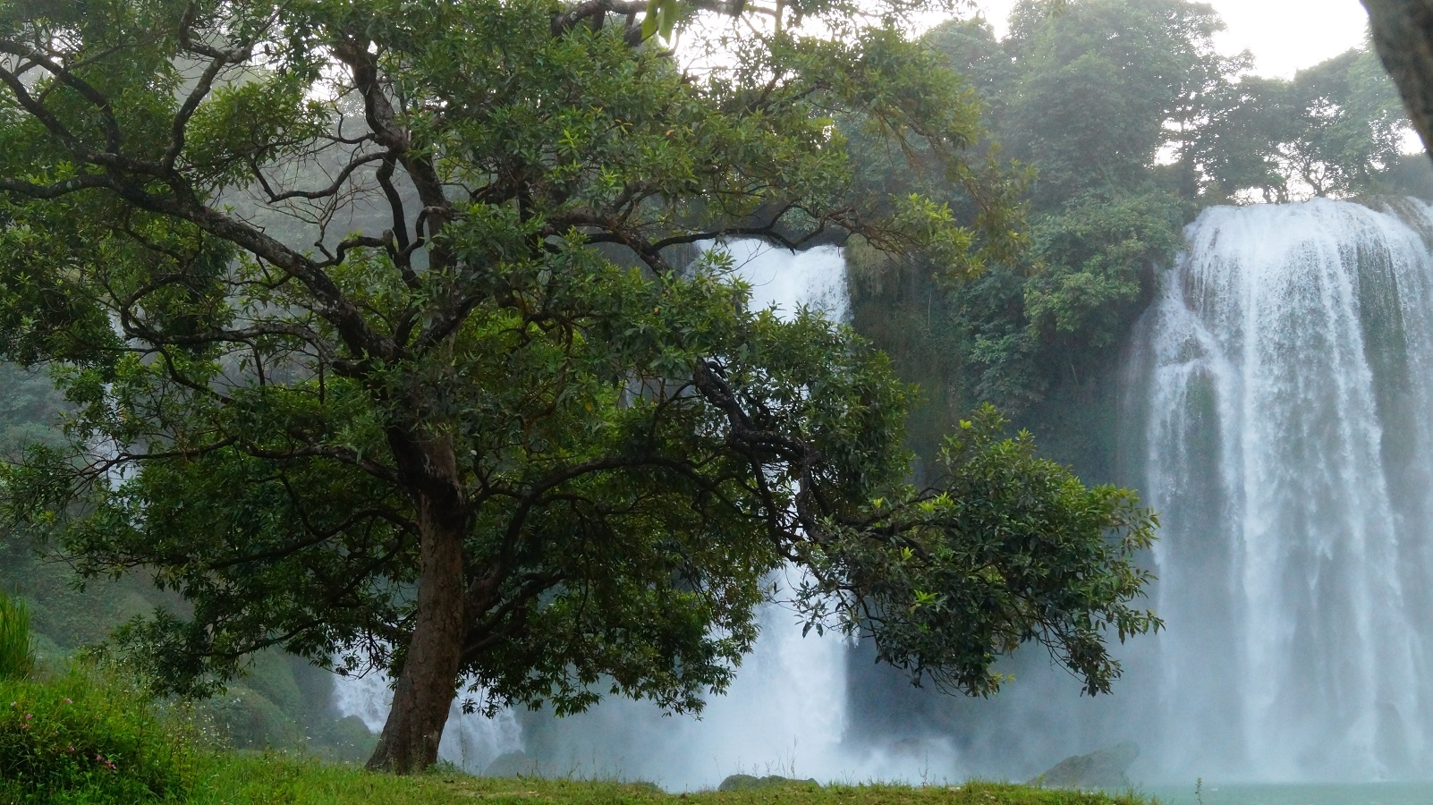 mua thac Ban Gioc nhieu nuoc nhat anh 4