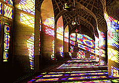 Nha tho Hoi giao o Iran bien thanh kinh van hoa khi don nang chieu qua hinh anh