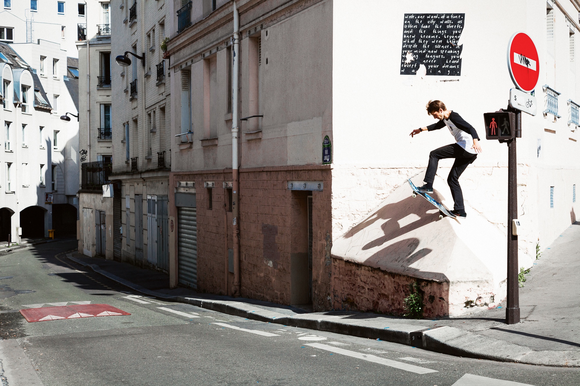 7 trai nghiem phieu luu cho khach du lich do thi anh 3