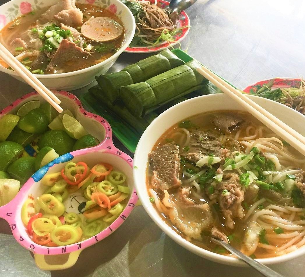7 quan bun bo hue lau nam ngon nhat sai gon anh 8