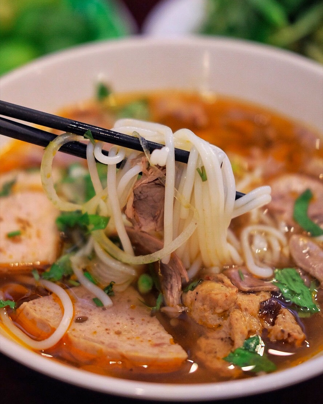 7 quan bun bo hue lau nam ngon nhat sai gon anh 19
