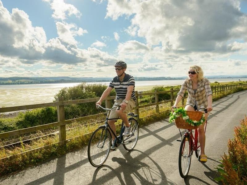 An choi quen loi ve tai Anh - que huong cac cau thu noi tieng hinh anh