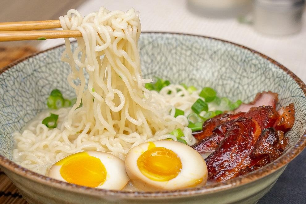 Mi udon, ramen va soba tru danh cua Nhat khac nhau the nao? hinh anh